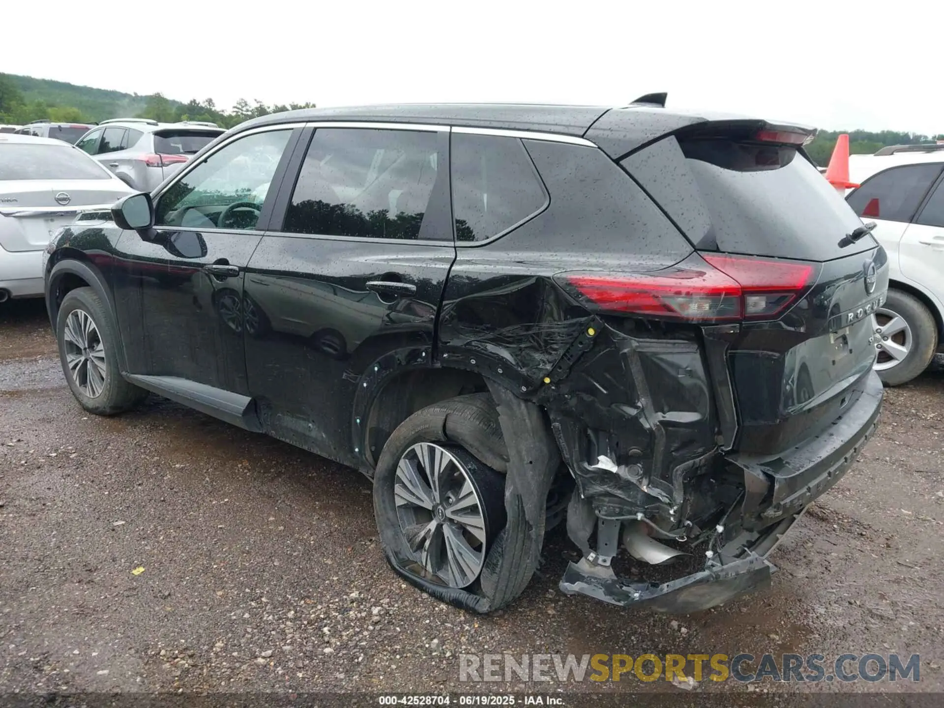3 Фотография поврежденного автомобиля 5N1BT3BA0PC902403 NISSAN ROGUE 2023