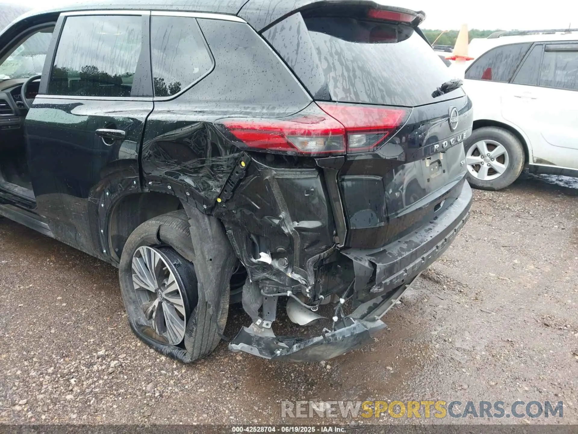 6 Фотография поврежденного автомобиля 5N1BT3BA0PC902403 NISSAN ROGUE 2023