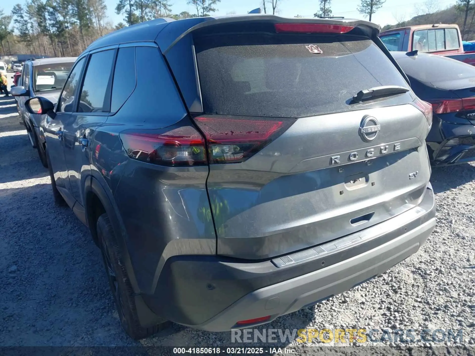 3 Photograph of a damaged car 5N1BT3BA1PC672998 NISSAN ROGUE 2023