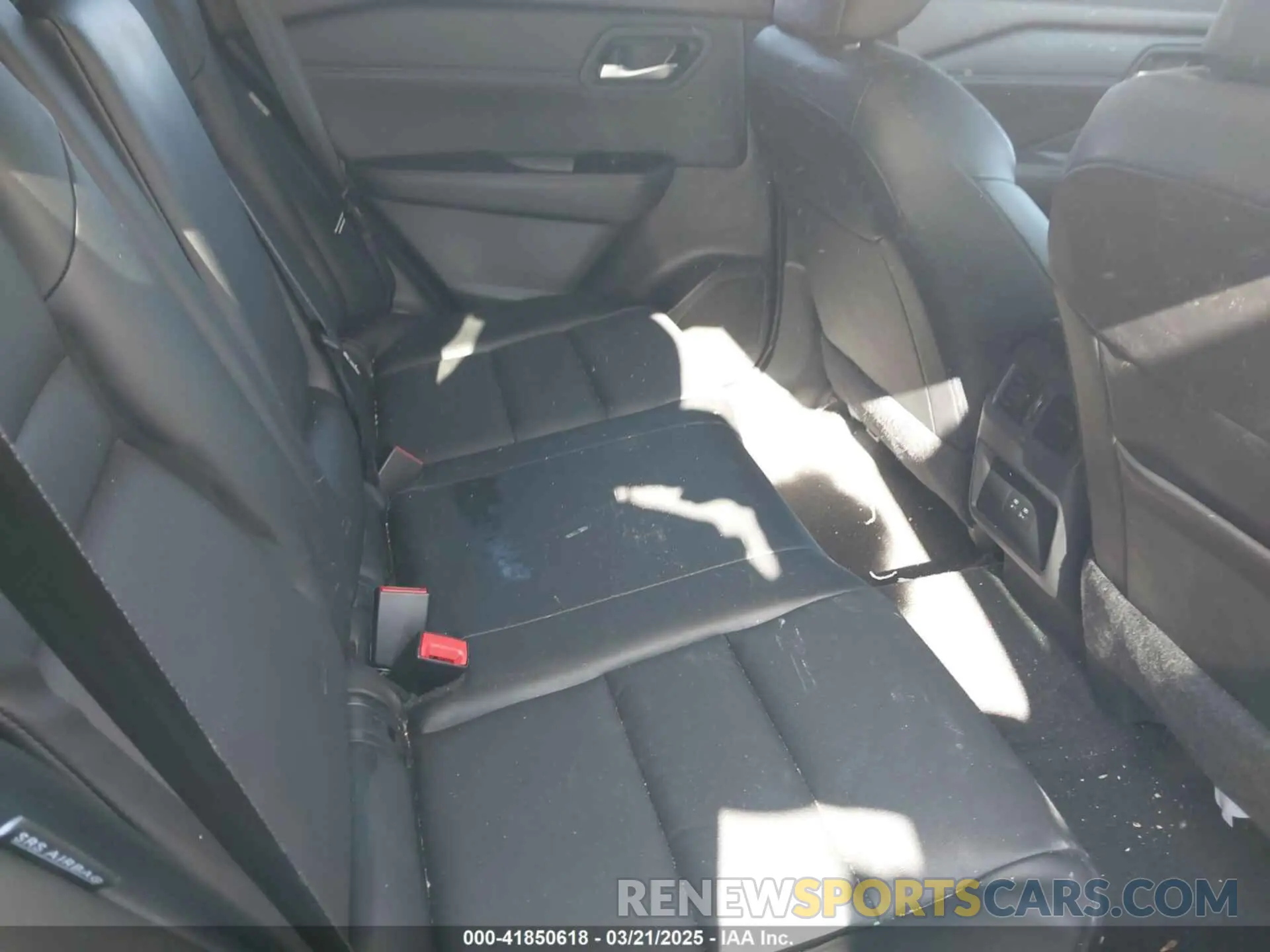 8 Photograph of a damaged car 5N1BT3BA1PC672998 NISSAN ROGUE 2023
