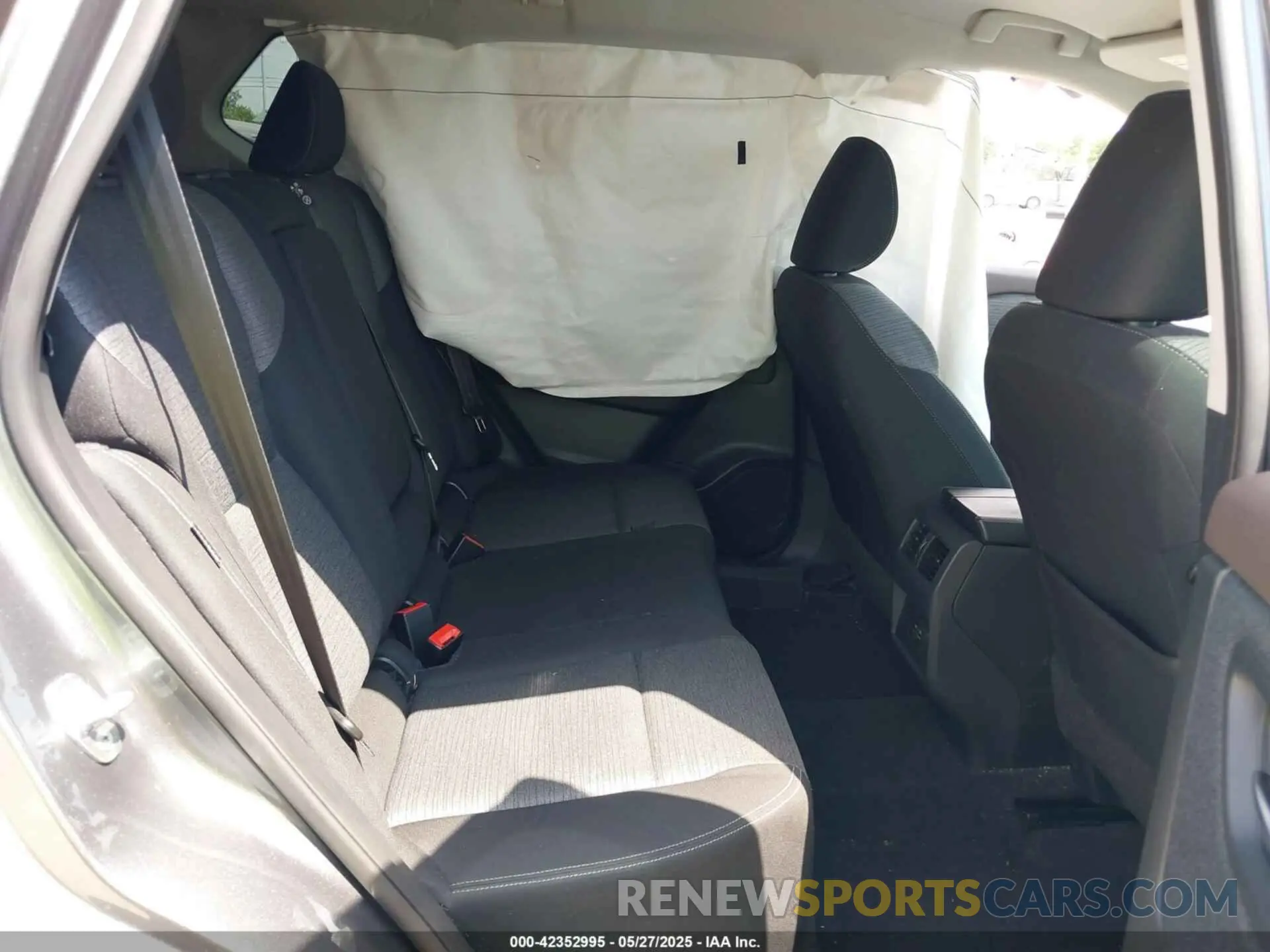 8 Photograph of a damaged car 5N1BT3BA1PC770249 NISSAN ROGUE 2023