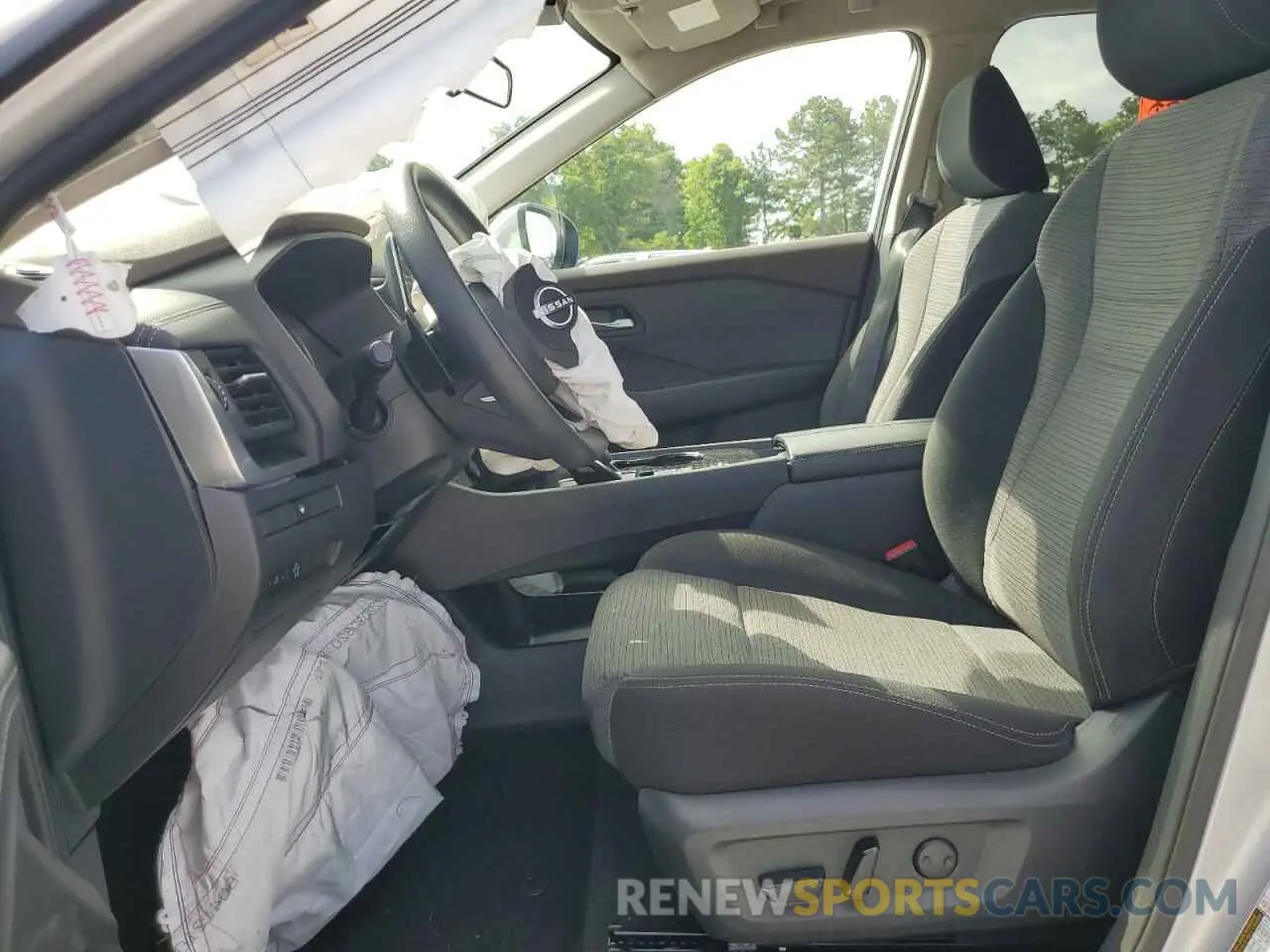 7 Photograph of a damaged car 5N1BT3BA1PC890942 NISSAN ROGUE 2023