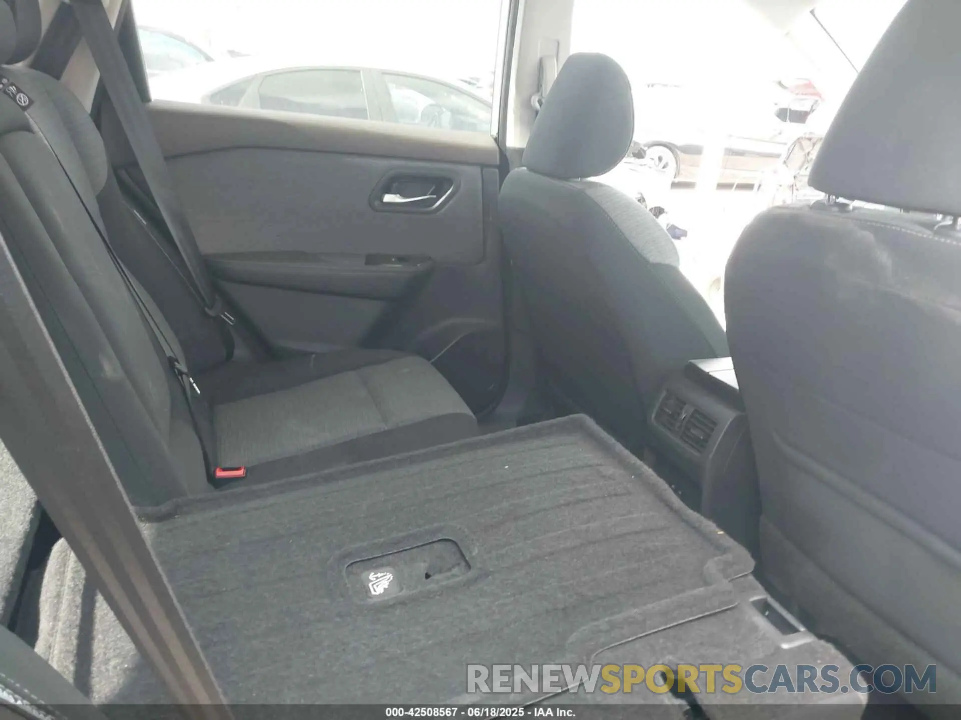 8 Фотография поврежденного автомобиля 5N1BT3BA3PC911323 NISSAN ROGUE 2023