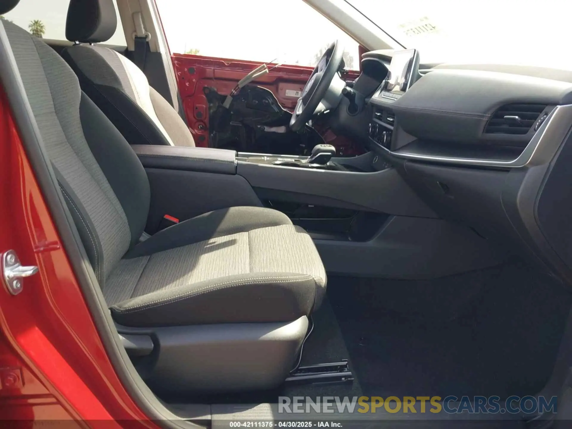 5 Photograph of a damaged car 5N1BT3BA3PC945665 NISSAN ROGUE 2023