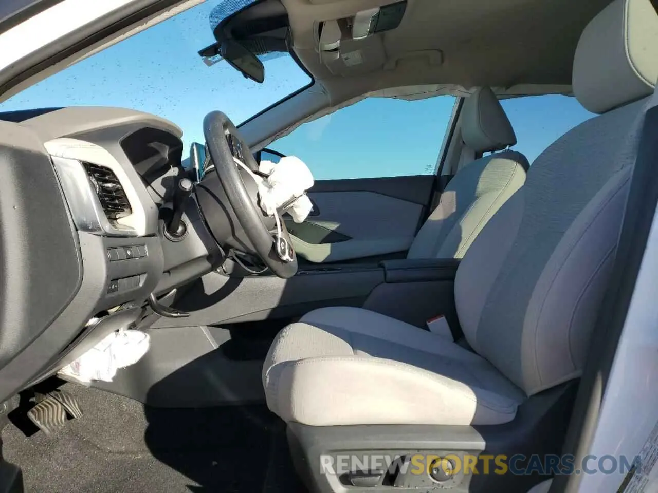7 Photograph of a damaged car 5N1BT3BA4PC677693 NISSAN ROGUE 2023