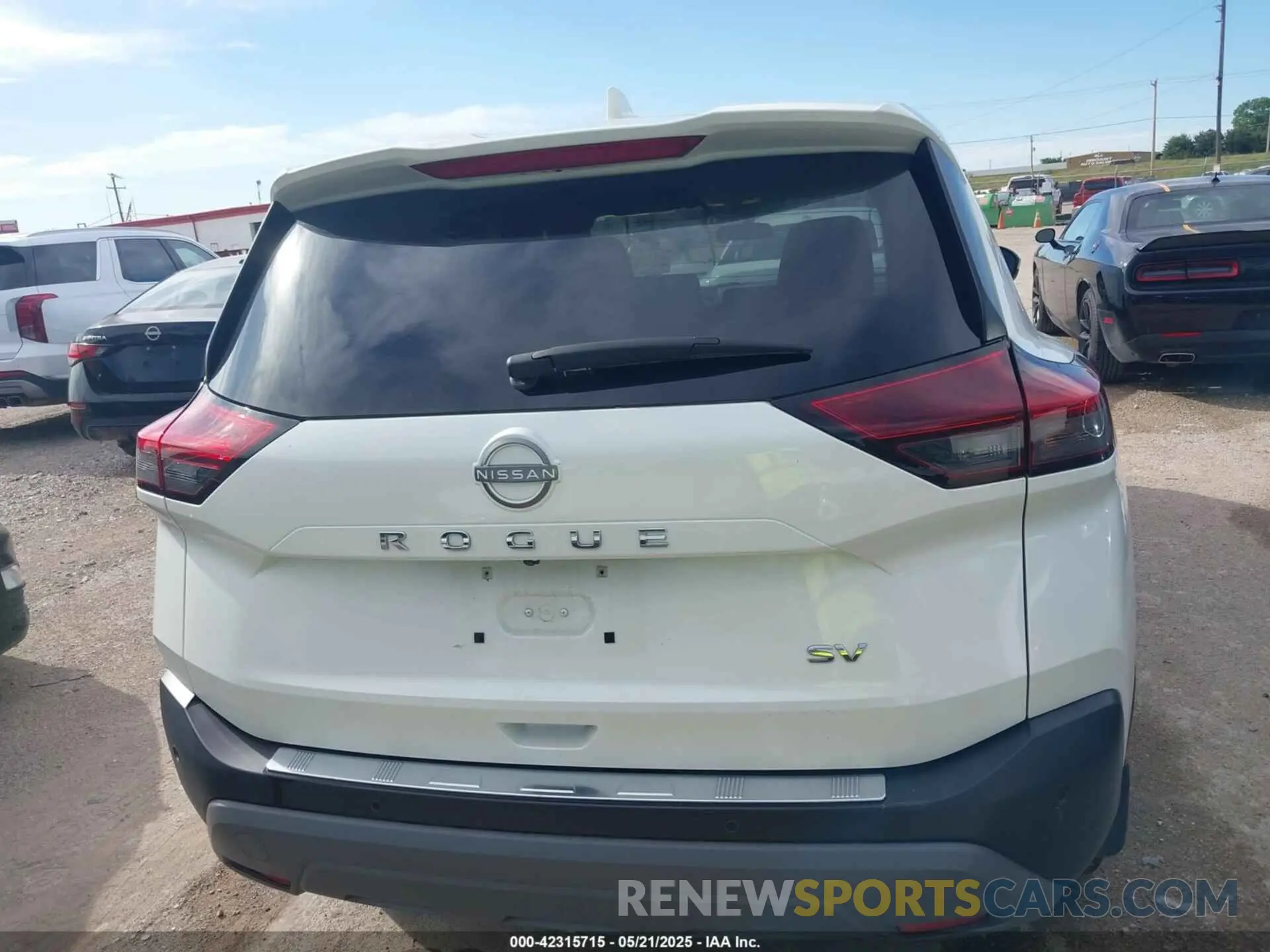 16 Photograph of a damaged car 5N1BT3BA4PC873634 NISSAN ROGUE 2023