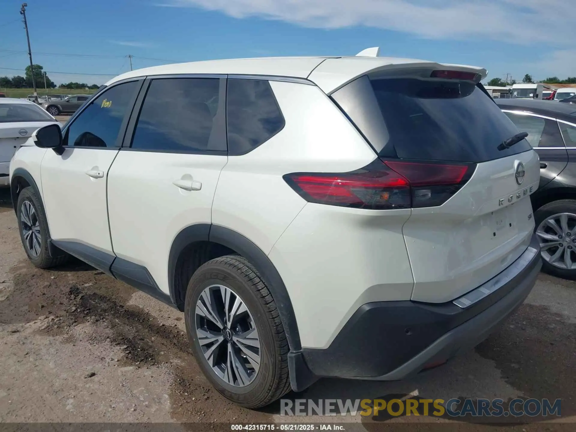 3 Photograph of a damaged car 5N1BT3BA4PC873634 NISSAN ROGUE 2023