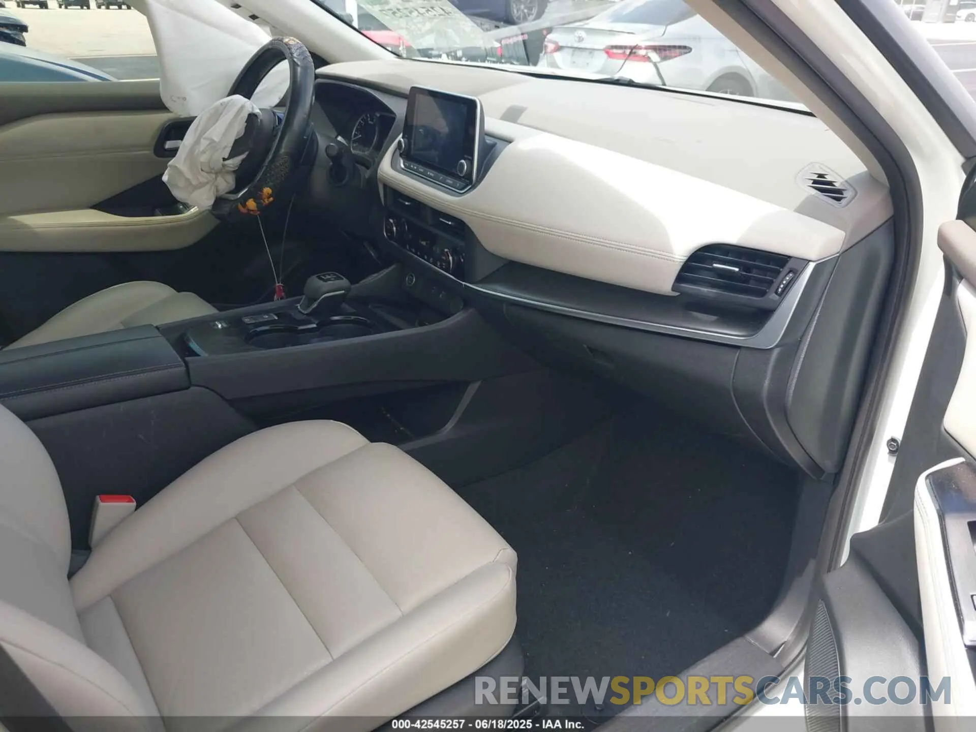 5 Photograph of a damaged car 5N1BT3BA4PC879059 NISSAN ROGUE 2023