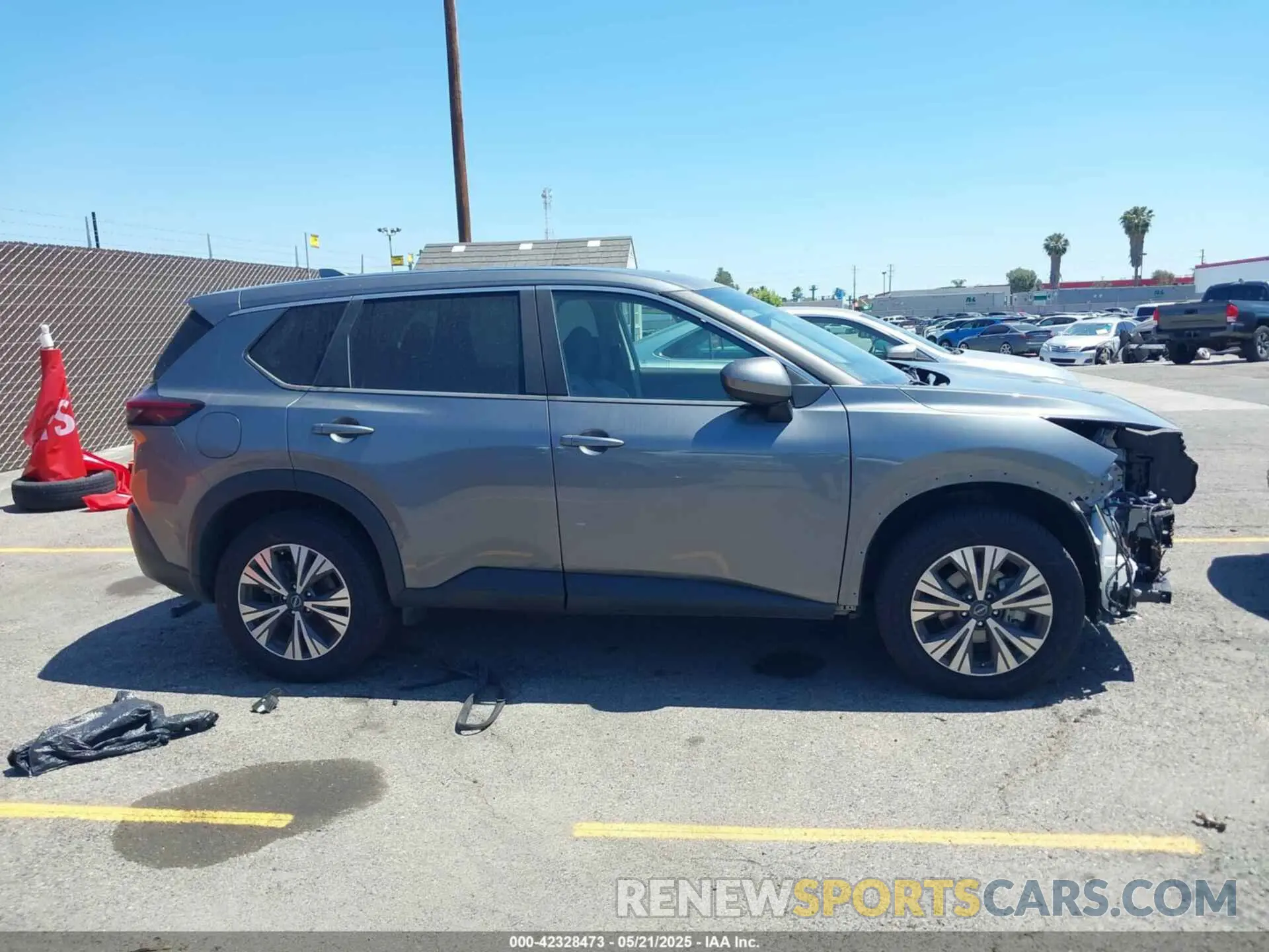 14 Photograph of a damaged car 5N1BT3BA5PC782467 NISSAN ROGUE 2023