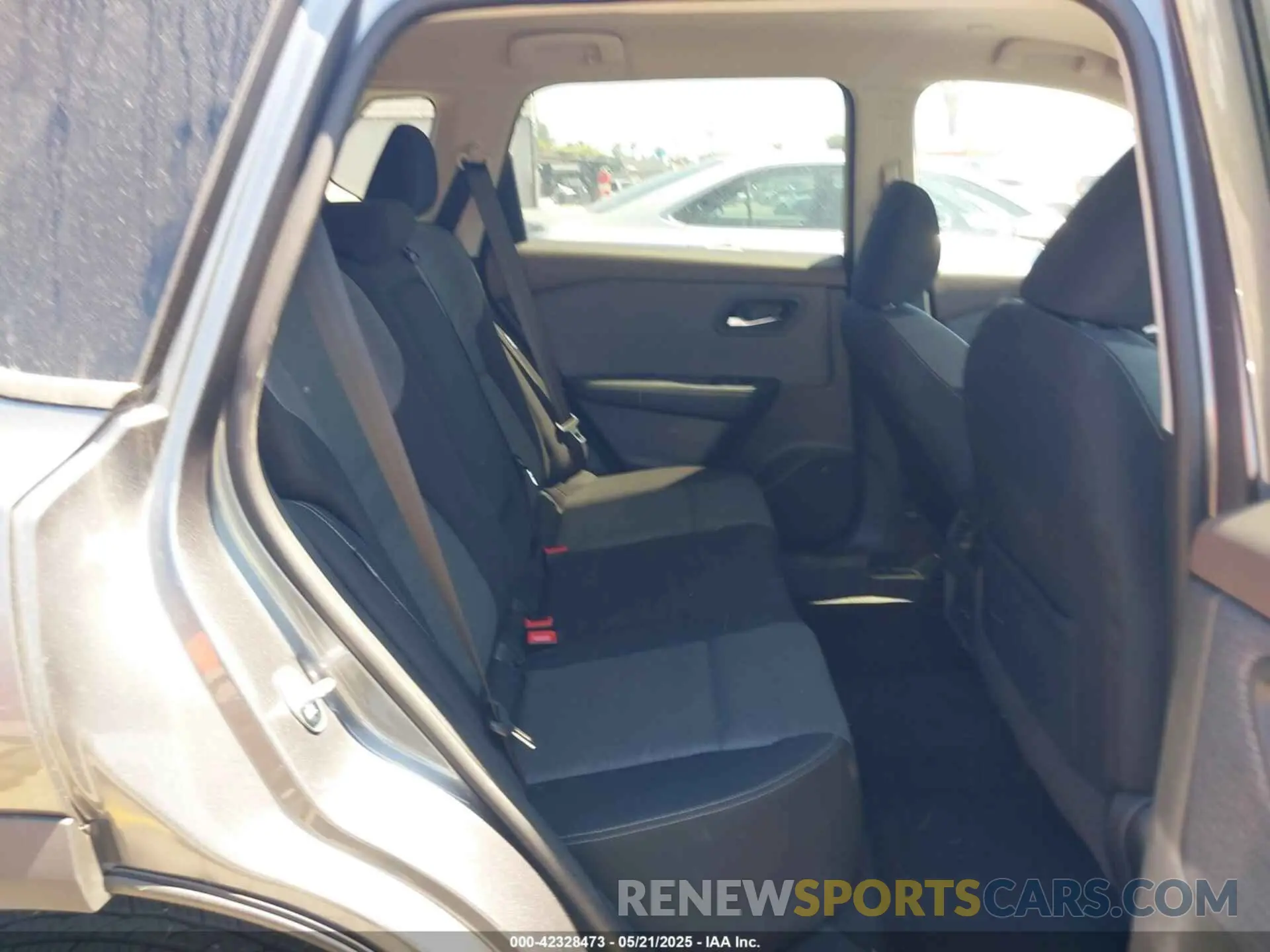 8 Photograph of a damaged car 5N1BT3BA5PC782467 NISSAN ROGUE 2023