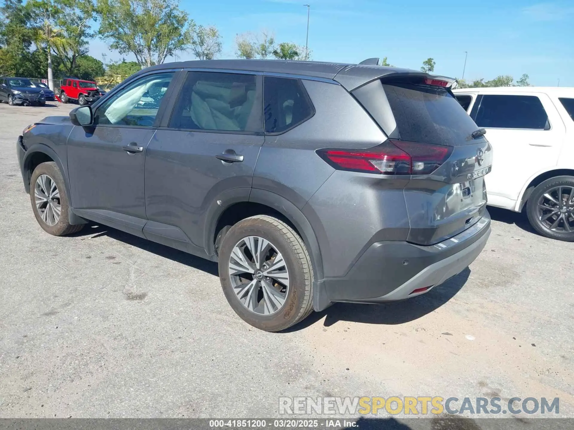 3 Фотография поврежденного автомобиля 5N1BT3BA6PC862599 NISSAN ROGUE 2023