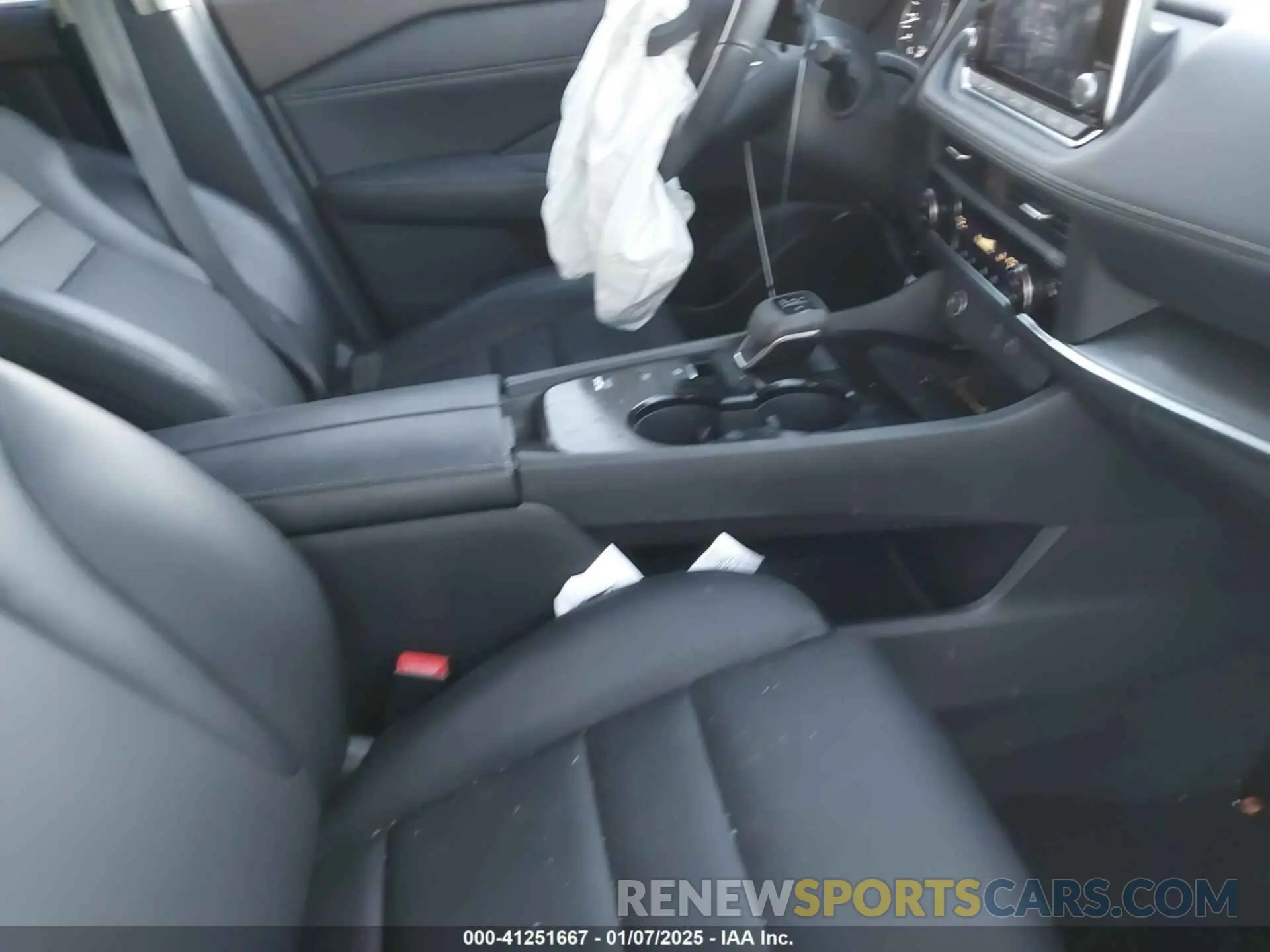 5 Photograph of a damaged car 5N1BT3BA8PC892770 NISSAN ROGUE 2023