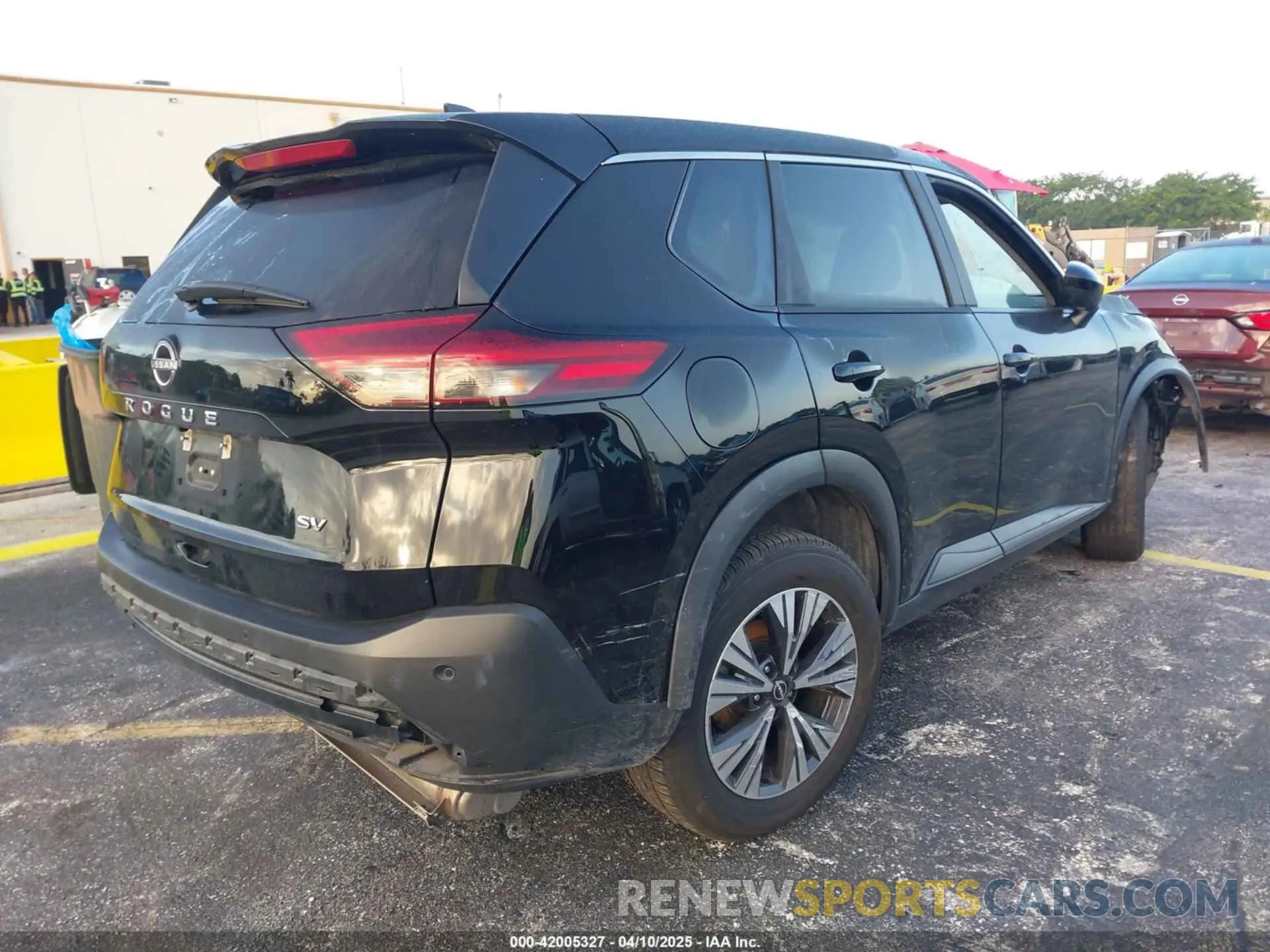 4 Photograph of a damaged car 5N1BT3BA9PC791124 NISSAN ROGUE 2023