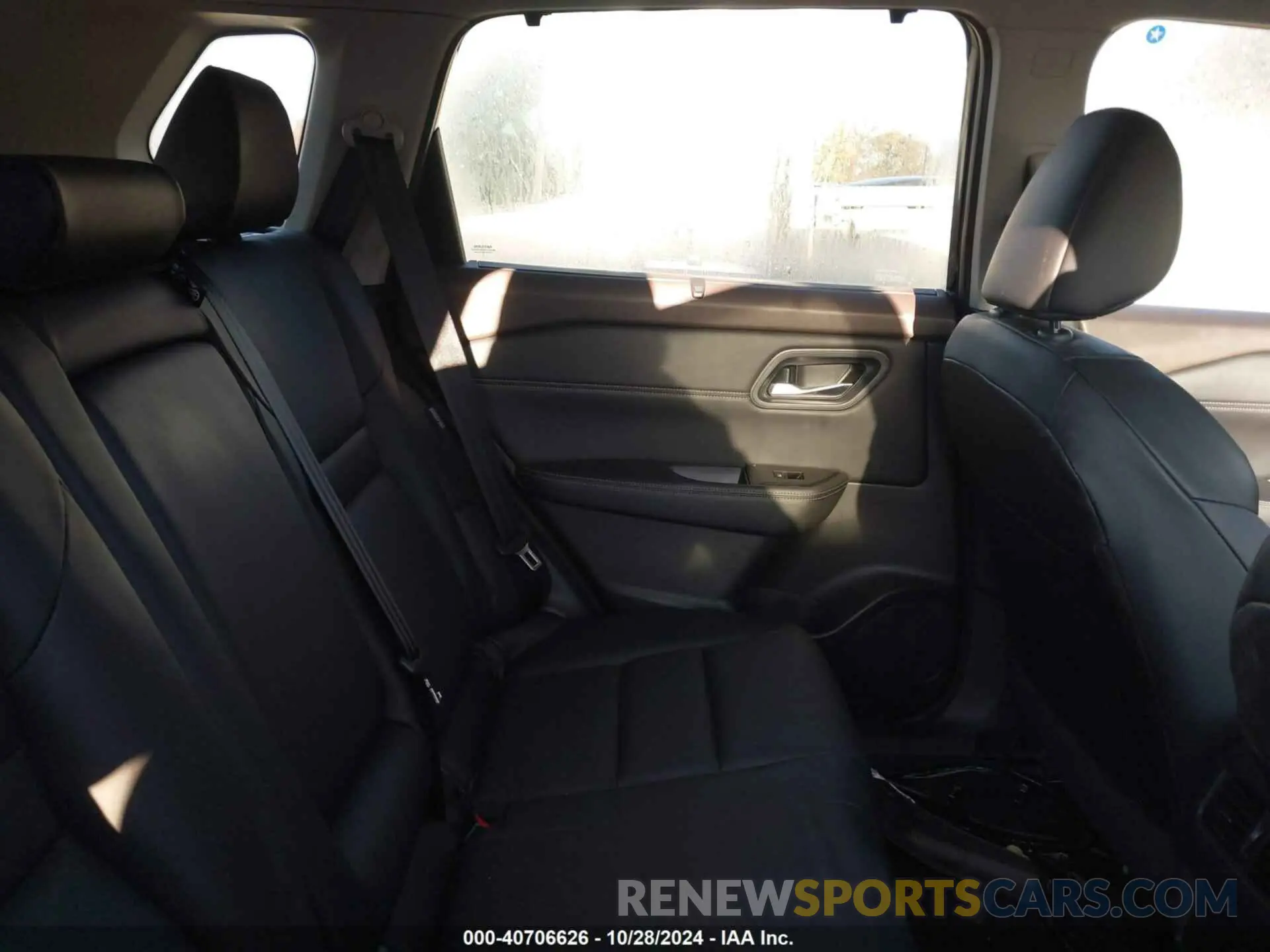 8 Photograph of a damaged car 5N1BT3BA9PC860037 NISSAN ROGUE 2023