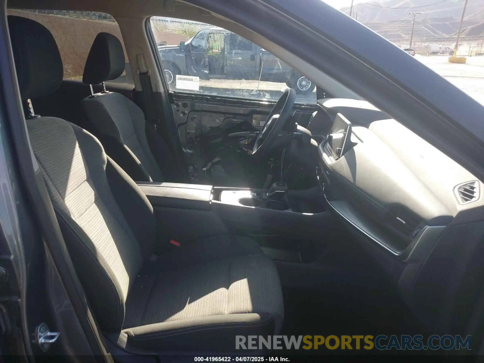 5 Photograph of a damaged car 5N1BT3BAXPC782920 NISSAN ROGUE 2023