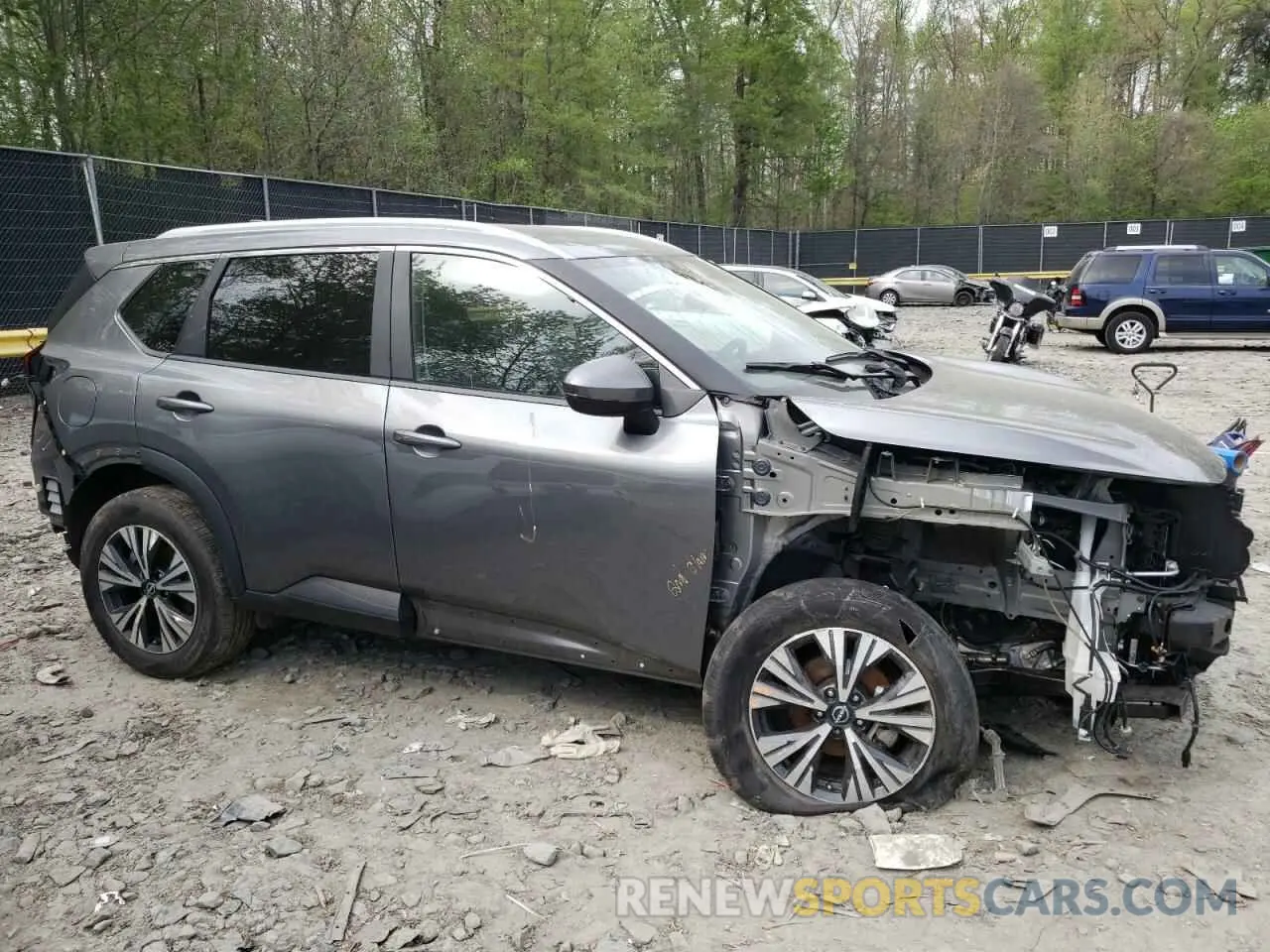 4 Photograph of a damaged car 5N1BT3BB1PC745313 NISSAN ROGUE 2023
