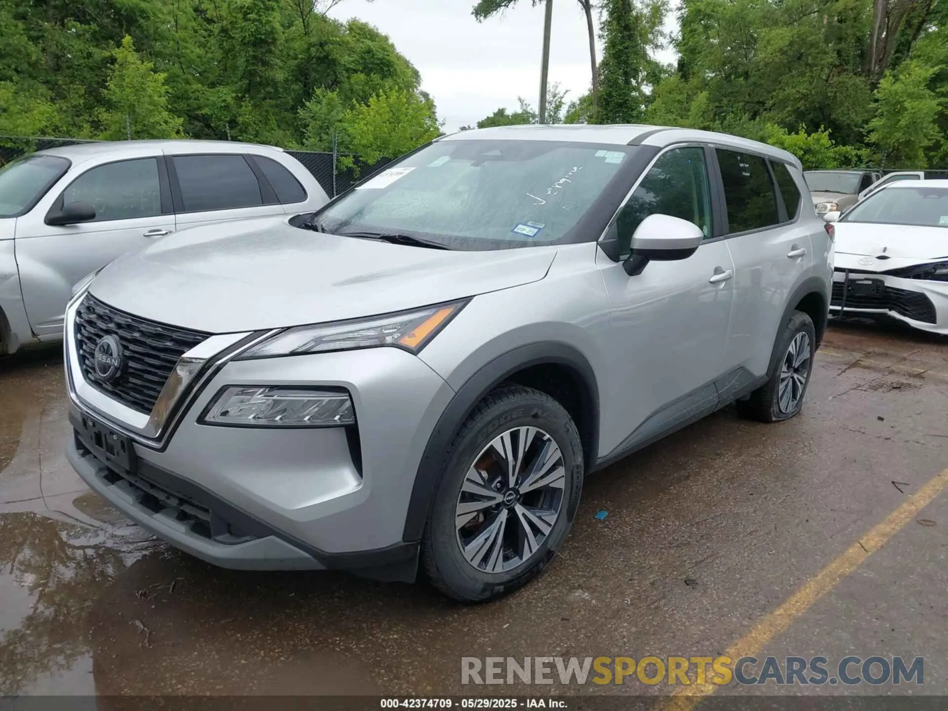 2 Photograph of a damaged car 5N1BT3BB2PC898413 NISSAN ROGUE 2023