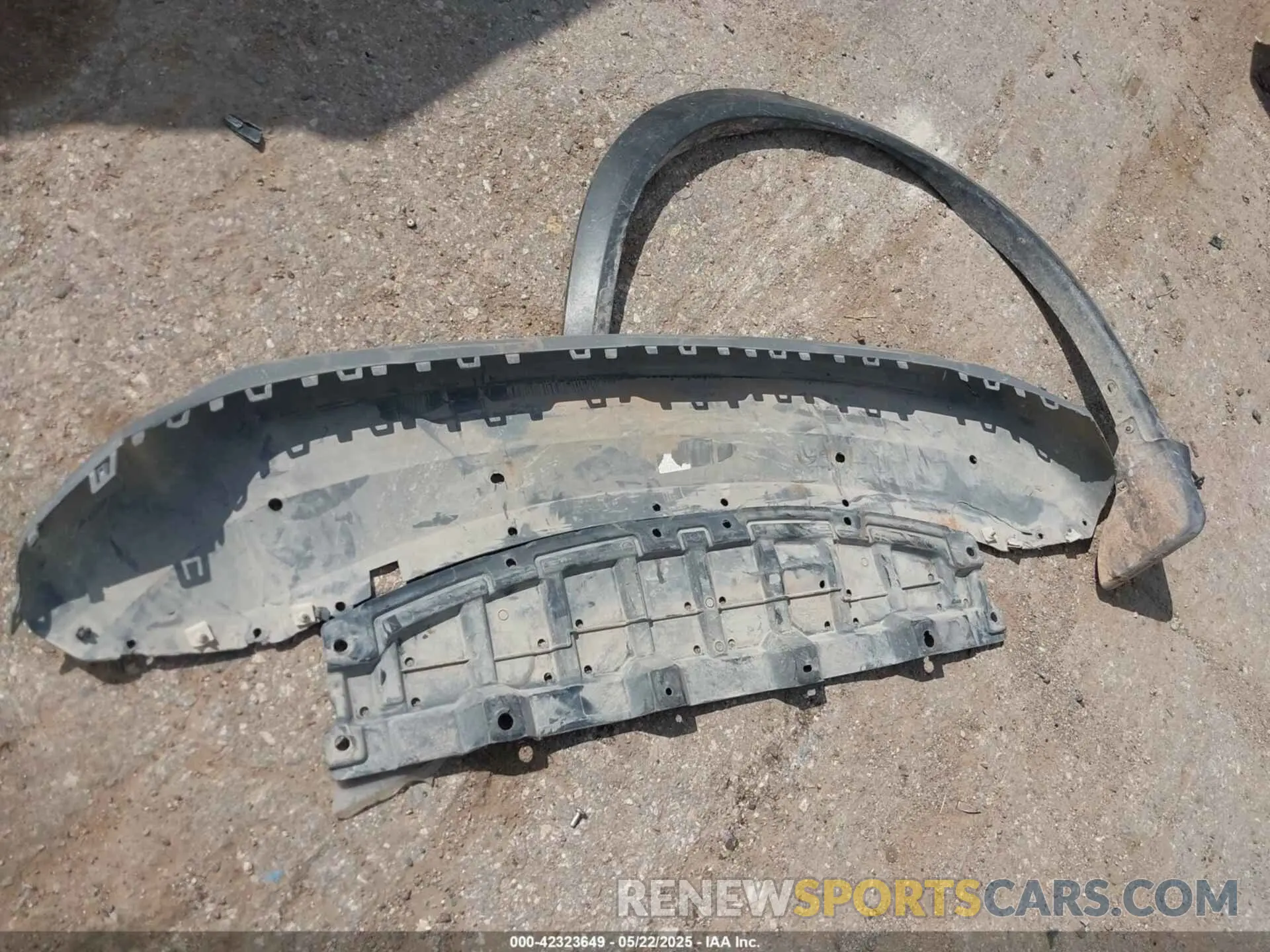 11 Photograph of a damaged car 5N1BT3BB3PC691559 NISSAN ROGUE 2023
