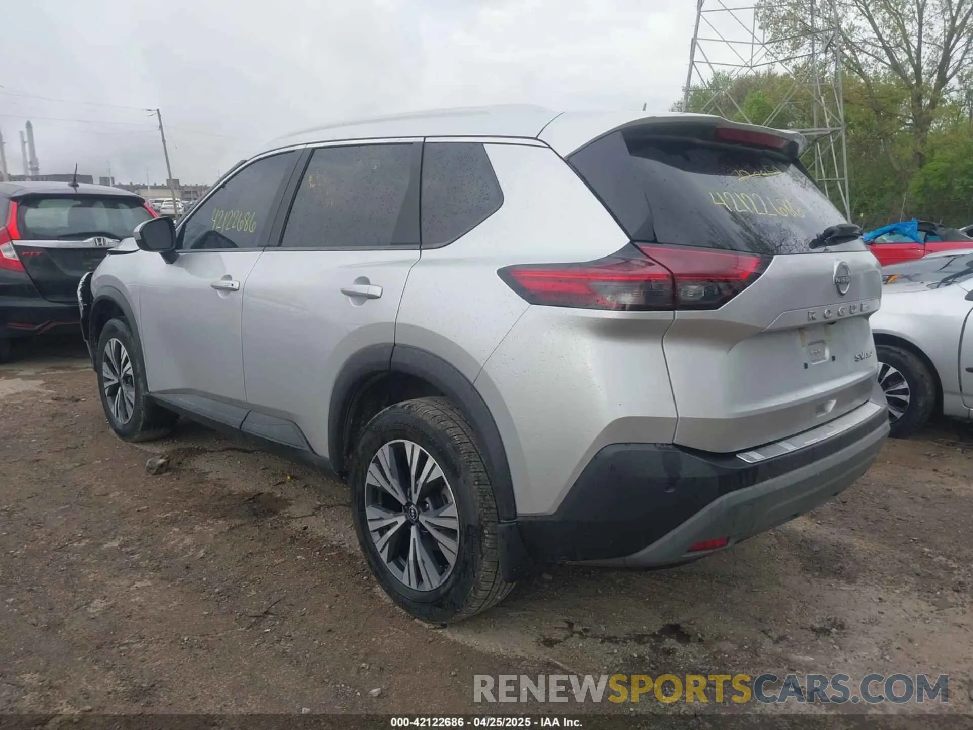 3 Photograph of a damaged car 5N1BT3BB3PC798854 NISSAN ROGUE 2023
