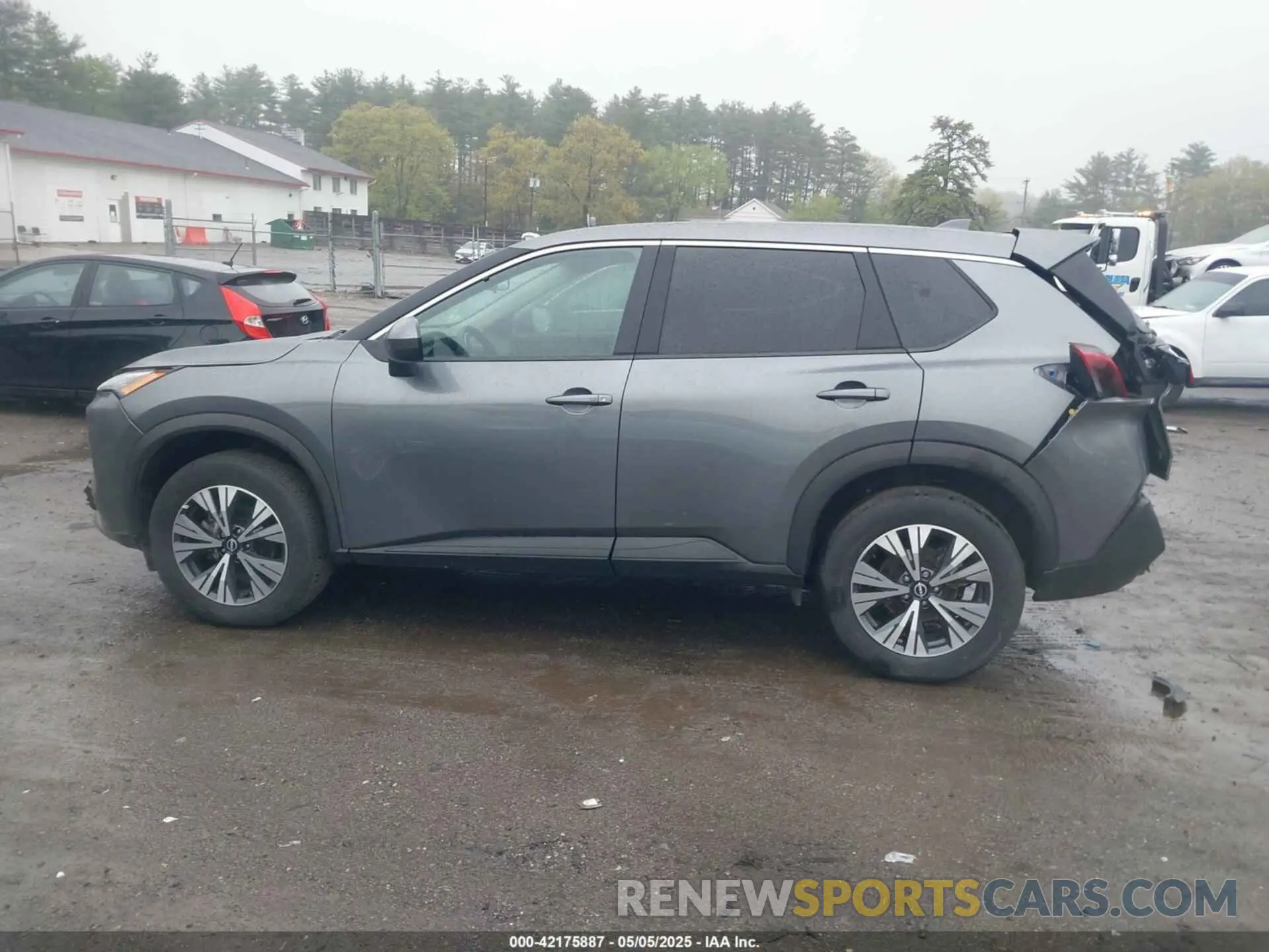 15 Photograph of a damaged car 5N1BT3BB4PC830727 NISSAN ROGUE 2023