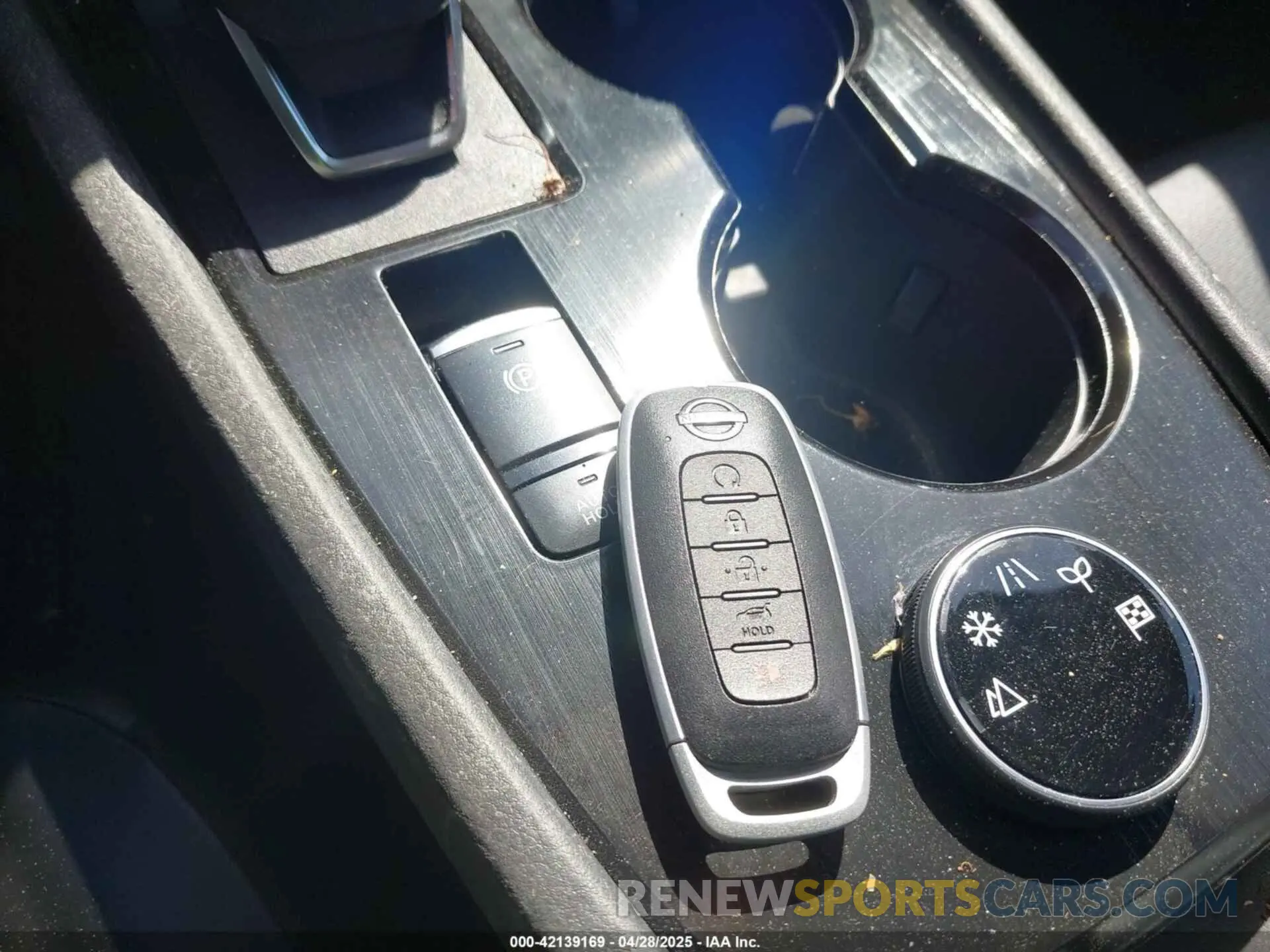 11 Photograph of a damaged car 5N1BT3BB6PC771406 NISSAN ROGUE 2023