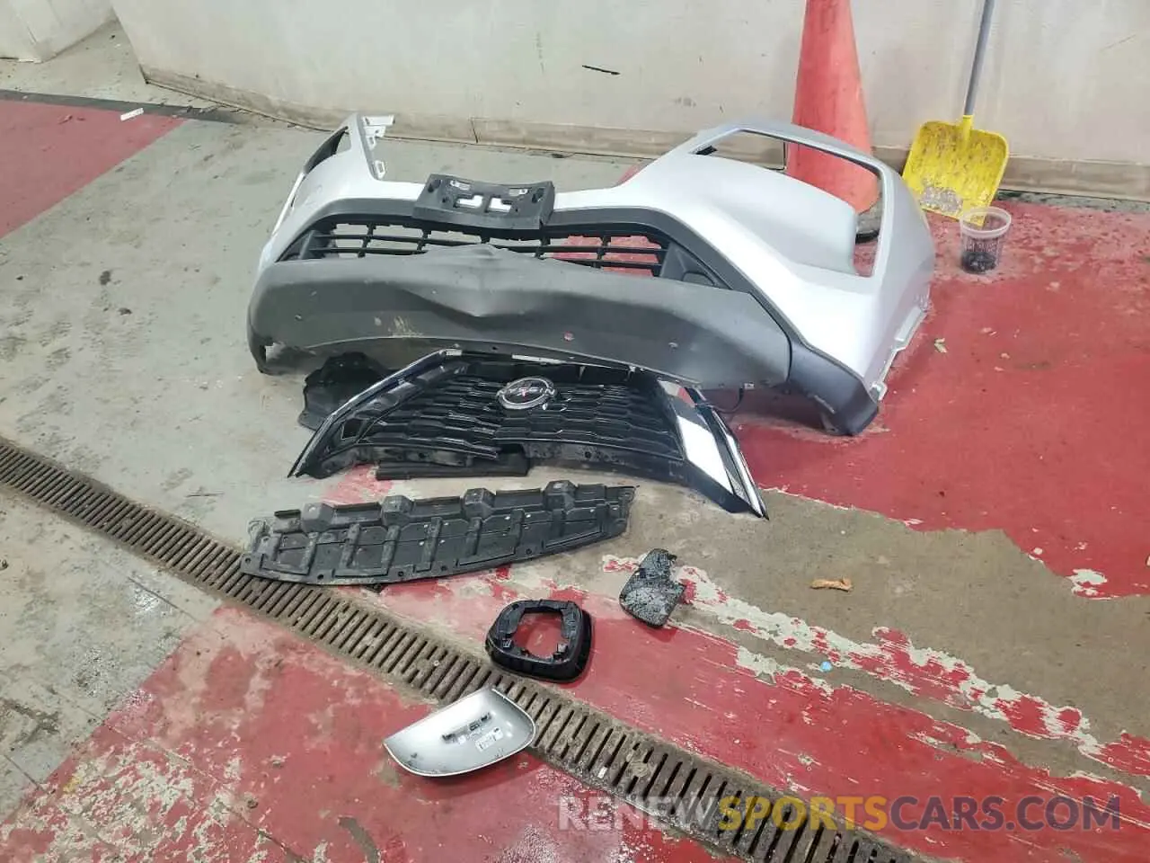 13 Photograph of a damaged car 5N1BT3BB6PC837484 NISSAN ROGUE 2023