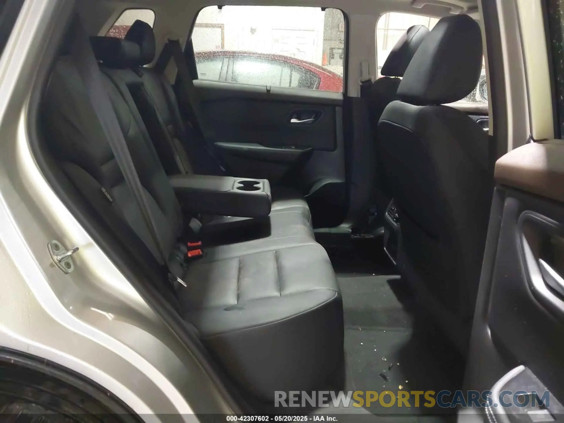 8 Photograph of a damaged car 5N1BT3BB7PC818829 NISSAN ROGUE 2023