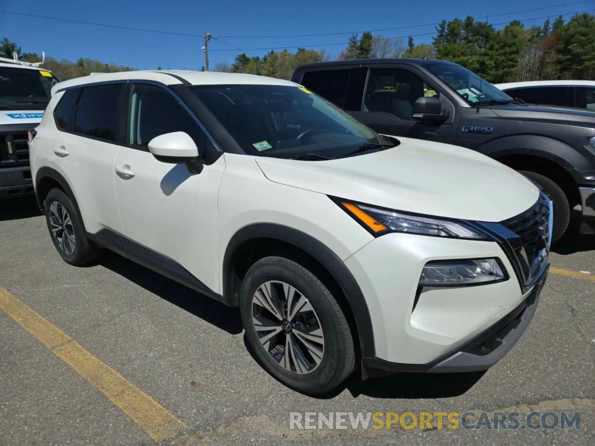 24 Photograph of a damaged car 5N1BT3BB8PC792435 NISSAN ROGUE 2023