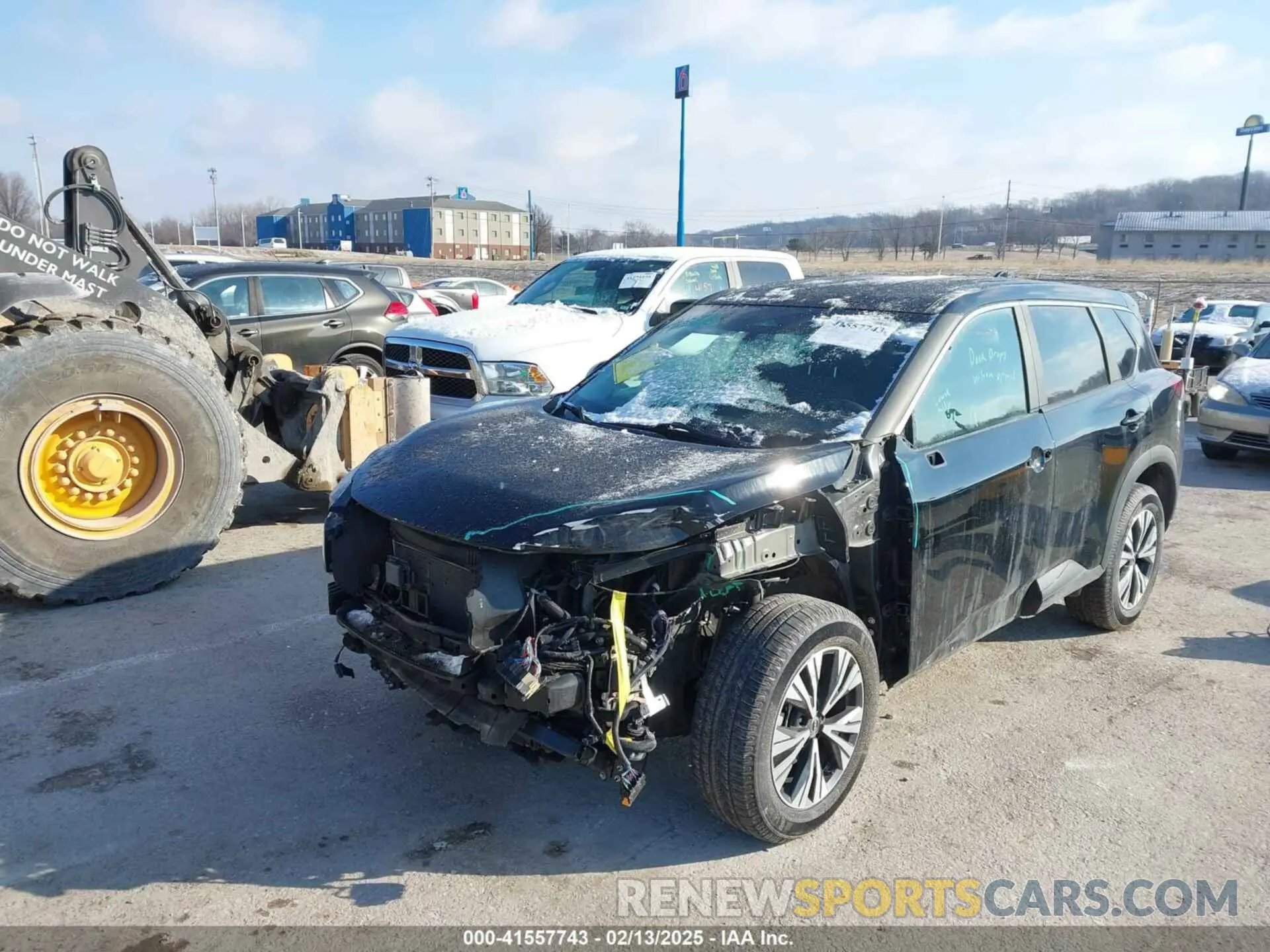 2 Photograph of a damaged car 5N1BT3BB9PC794100 NISSAN ROGUE 2023