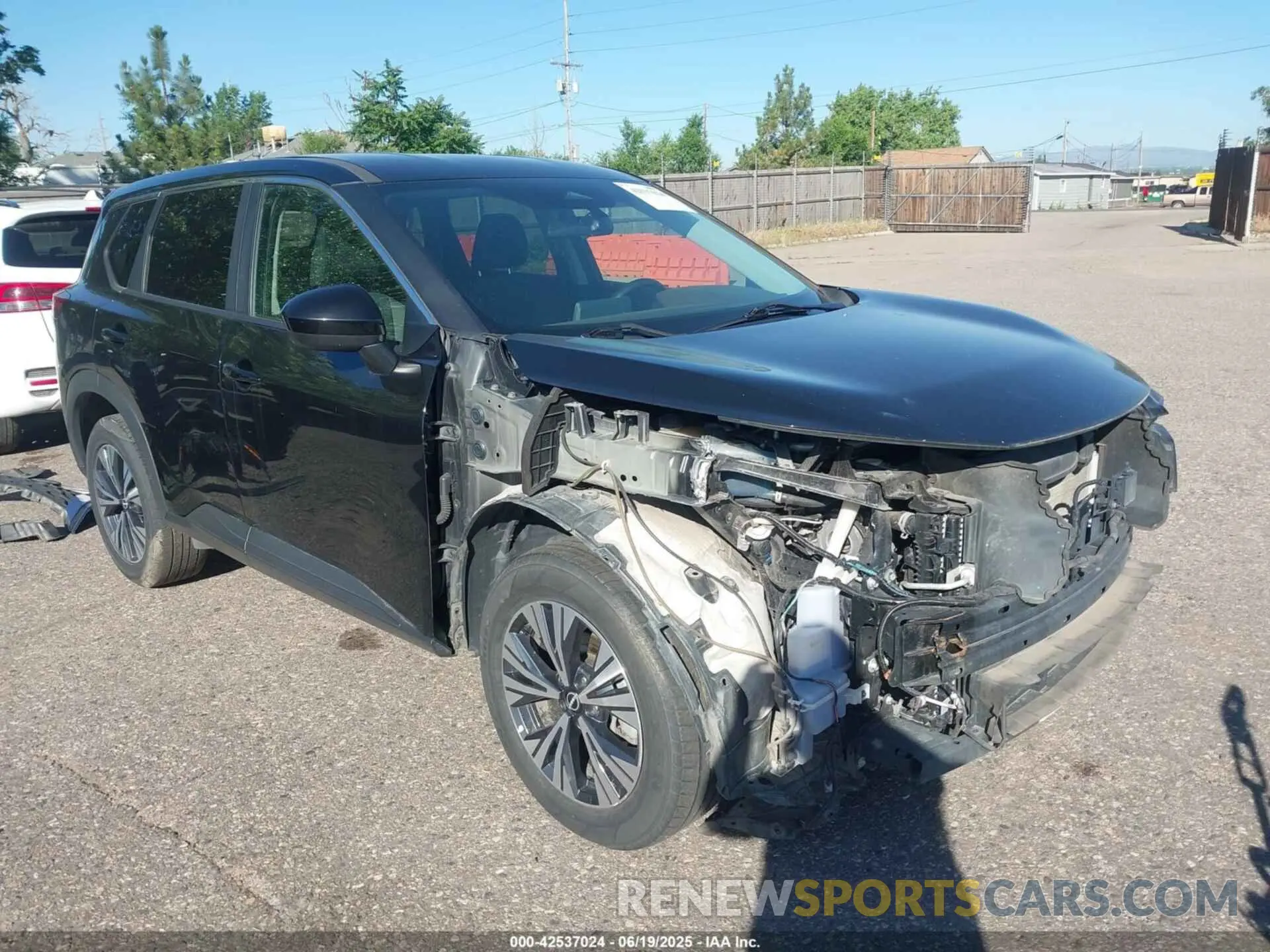 1 Фотография поврежденного автомобиля 5N1BT3BBXPC818775 NISSAN ROGUE 2023