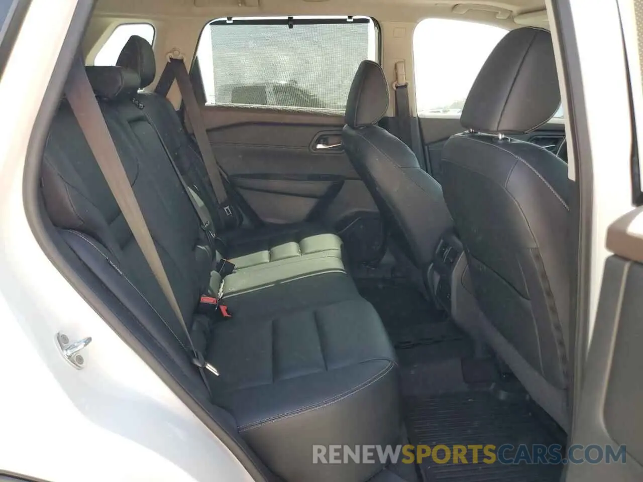 11 Photograph of a damaged car 5N1BT3CA1PC759461 NISSAN ROGUE 2023