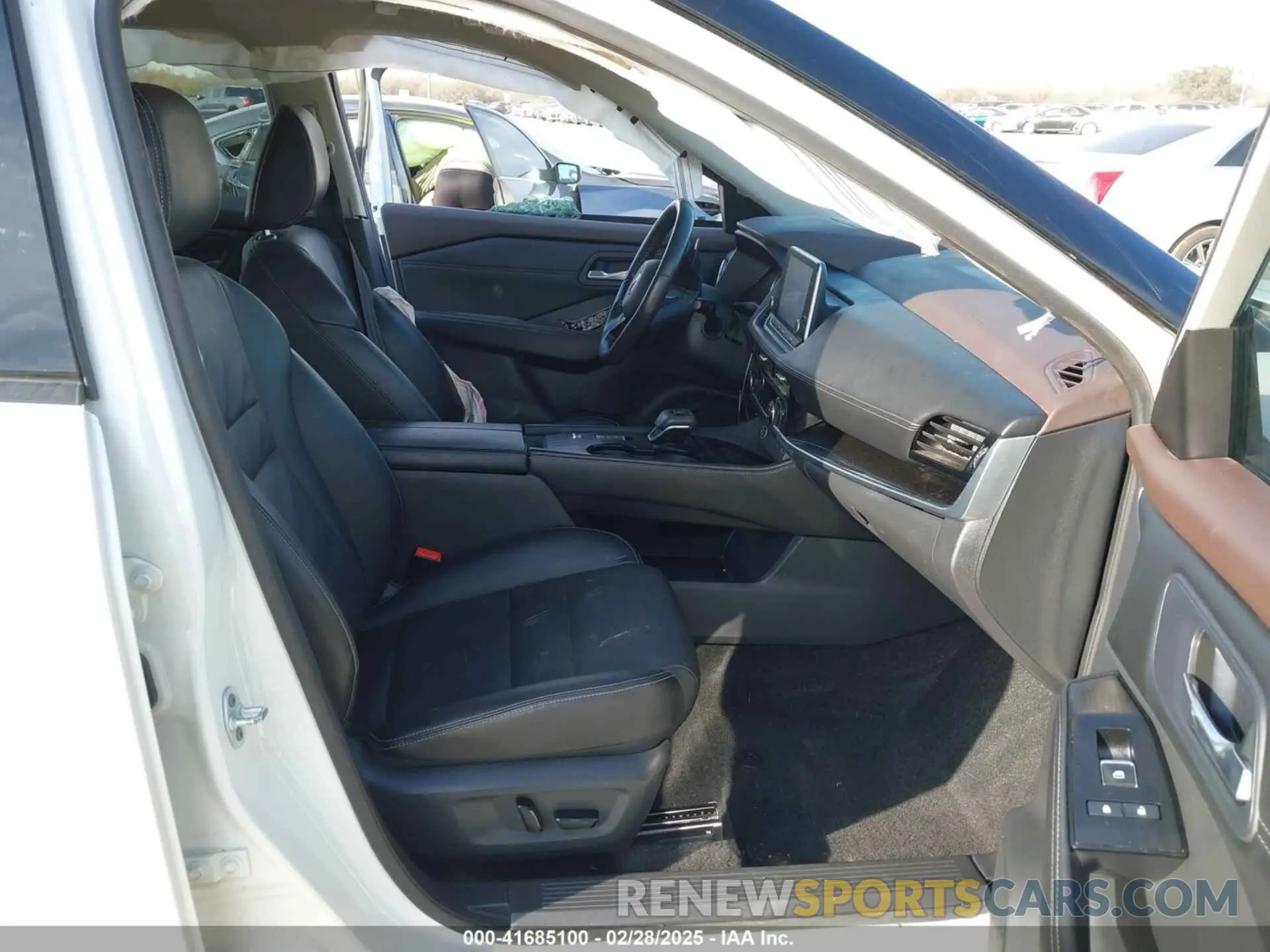 5 Фотография поврежденного автомобиля 5N1BT3CA1PC827774 NISSAN ROGUE 2023