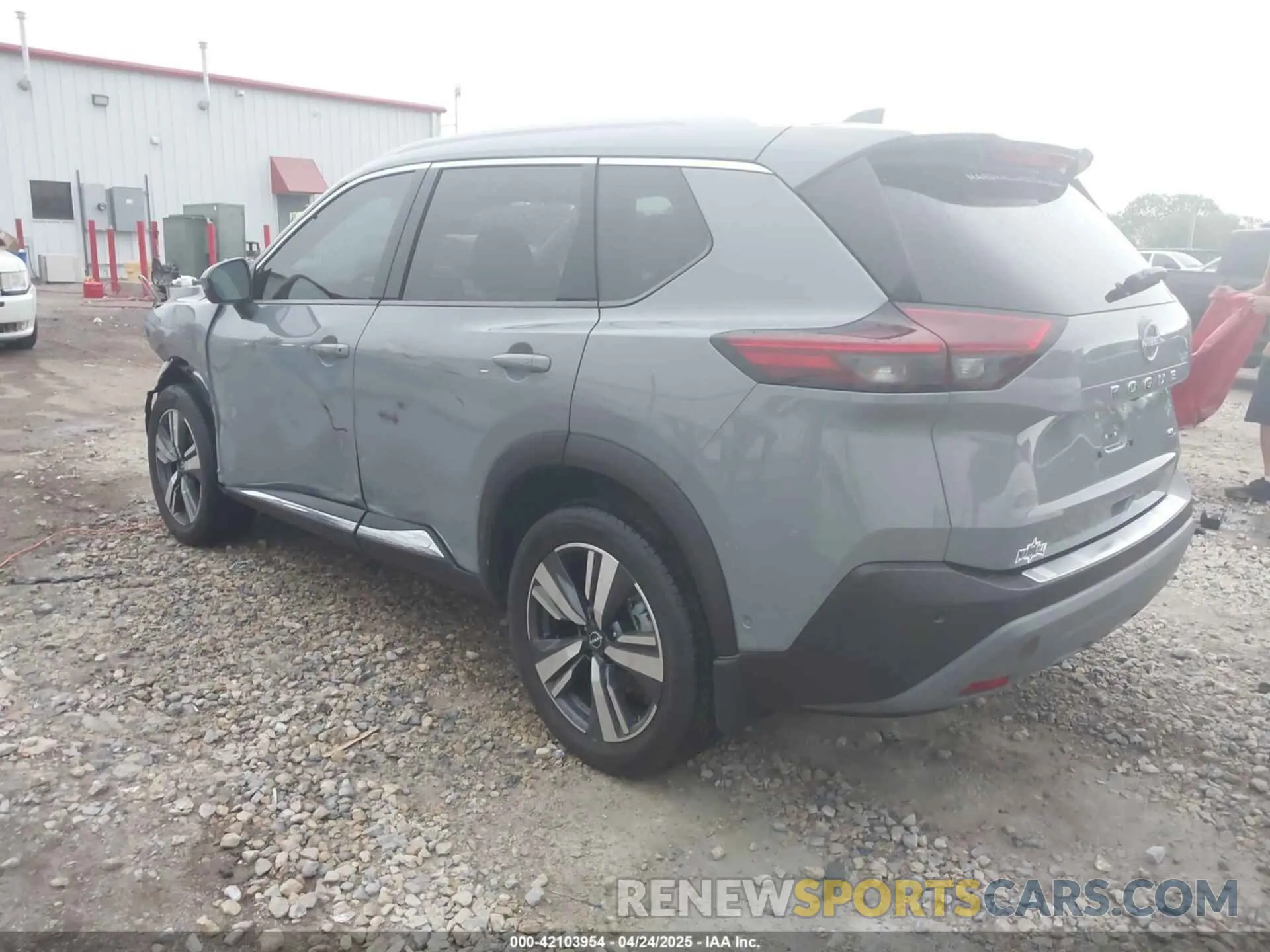 3 Photograph of a damaged car 5N1BT3CA3PC670040 NISSAN ROGUE 2023