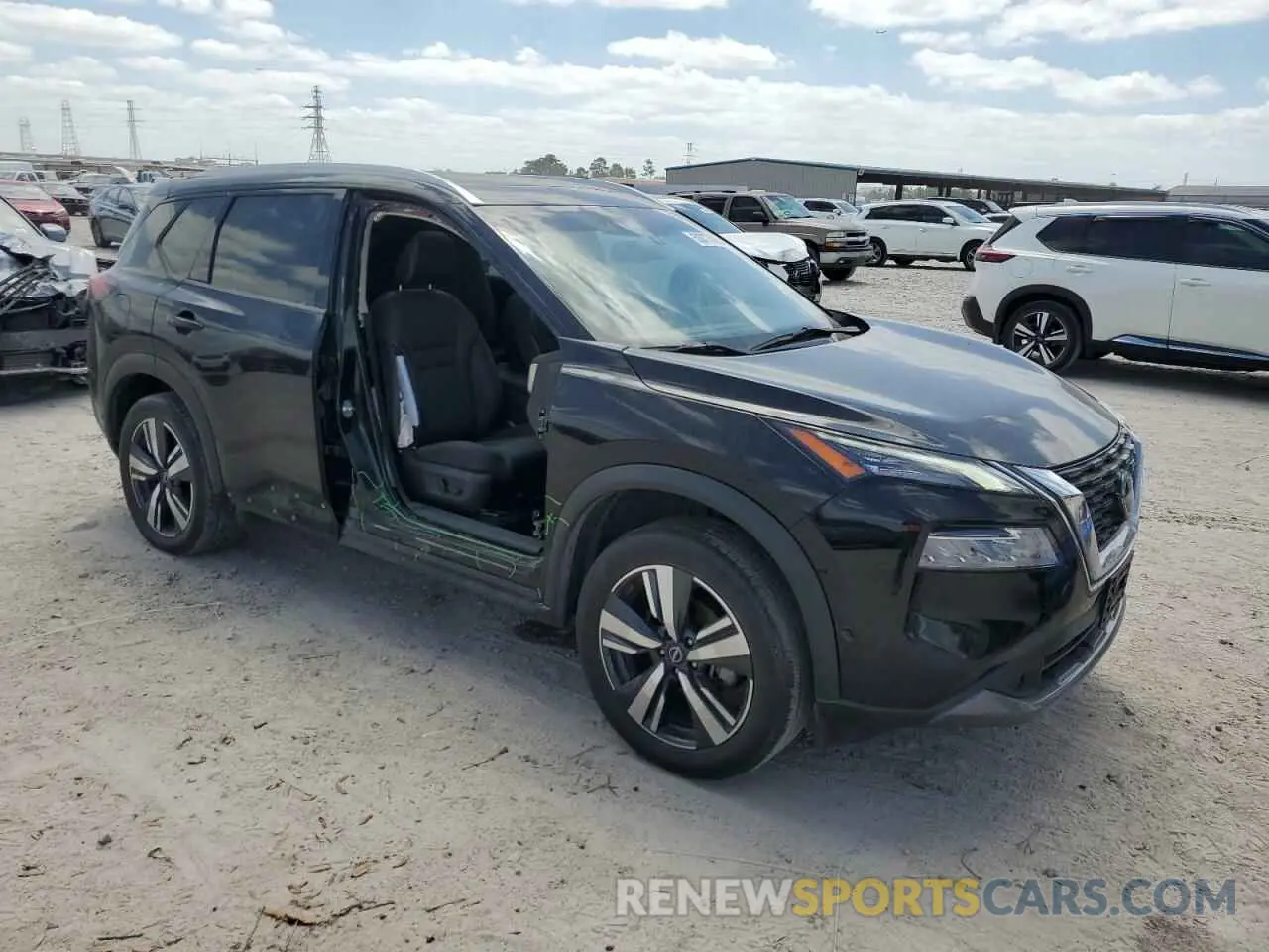 4 Photograph of a damaged car 5N1BT3CA3PC798617 NISSAN ROGUE 2023