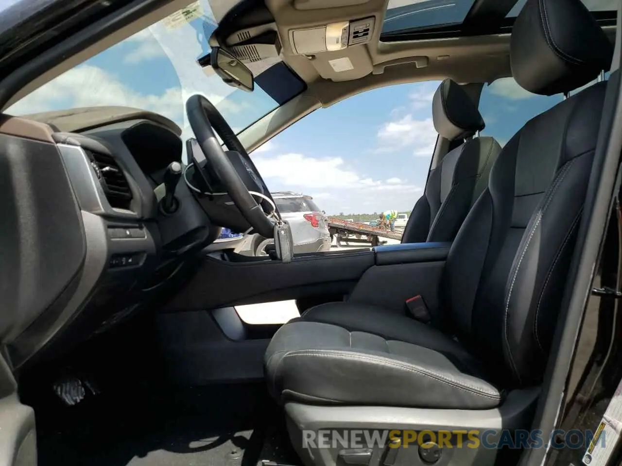 7 Photograph of a damaged car 5N1BT3CA3PC798617 NISSAN ROGUE 2023