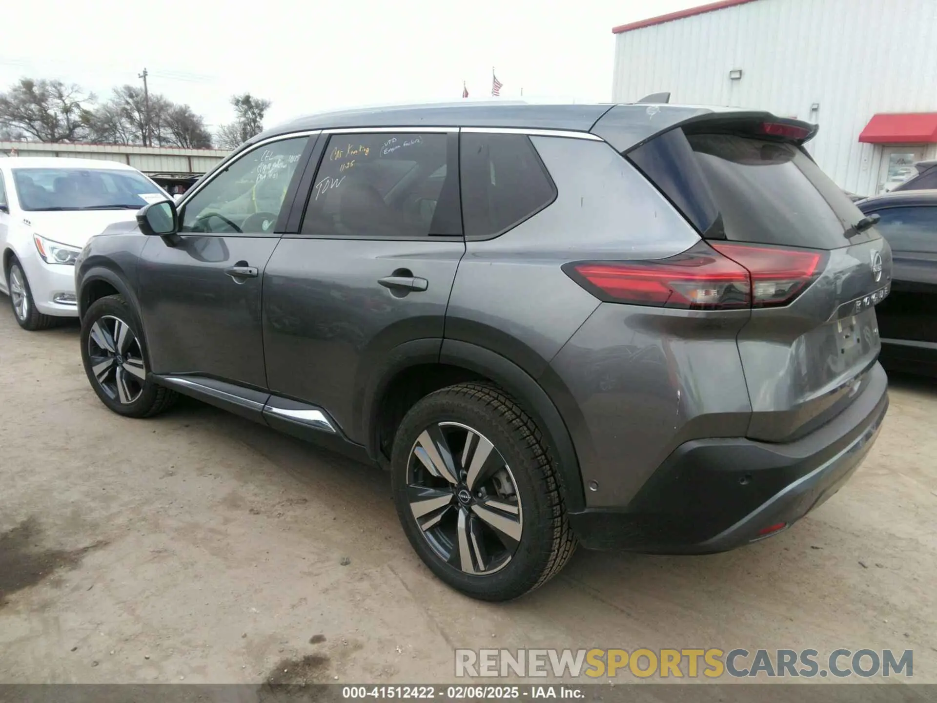 3 Photograph of a damaged car 5N1BT3CA5PC798019 NISSAN ROGUE 2023