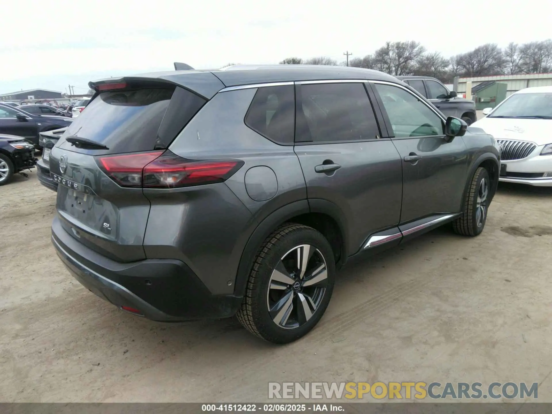 4 Photograph of a damaged car 5N1BT3CA5PC798019 NISSAN ROGUE 2023