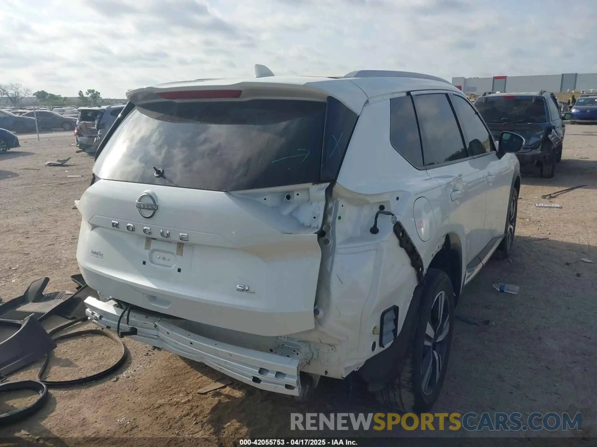 4 Photograph of a damaged car 5N1BT3CA9PC739006 NISSAN ROGUE 2023