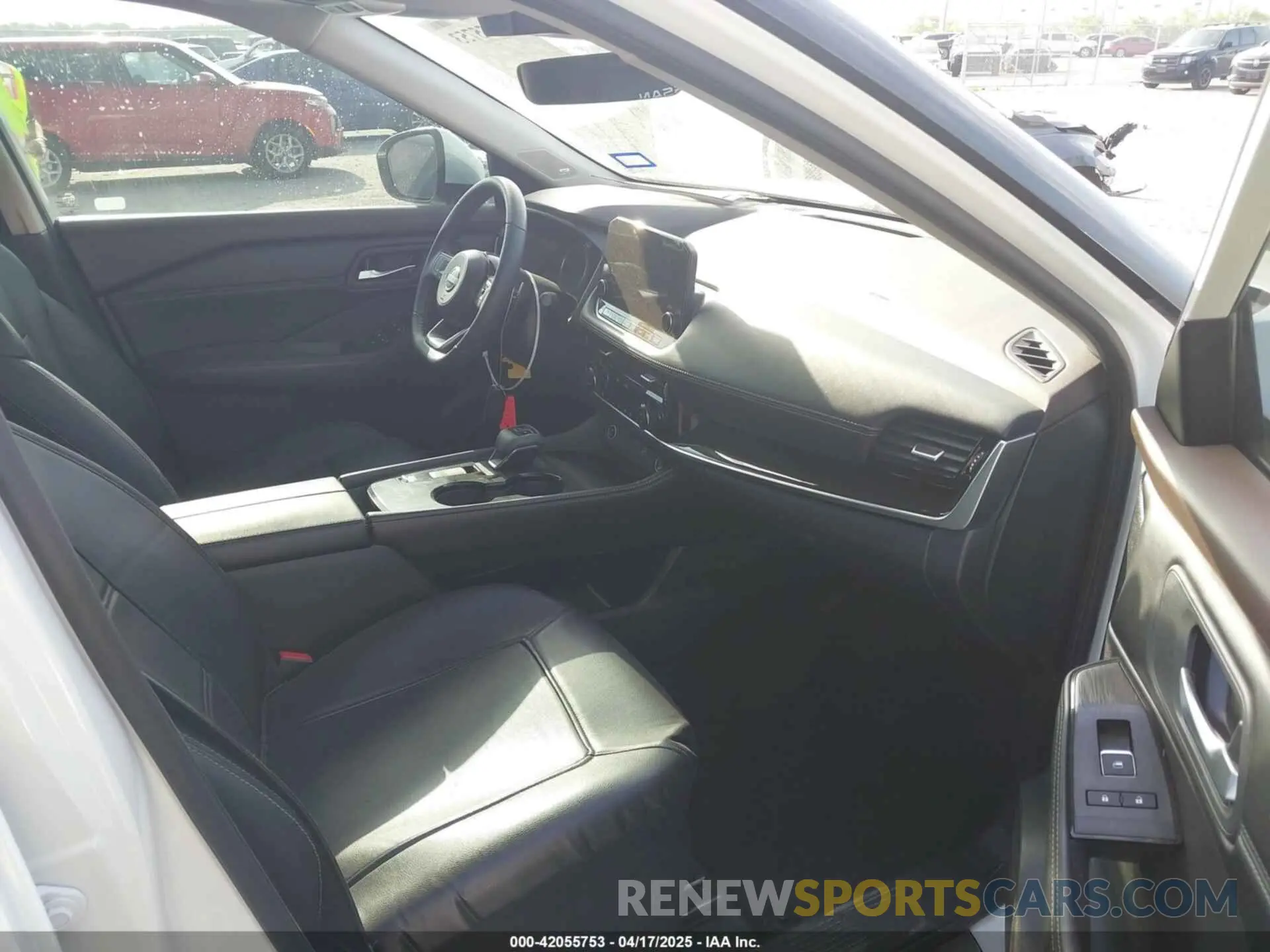 5 Photograph of a damaged car 5N1BT3CA9PC739006 NISSAN ROGUE 2023