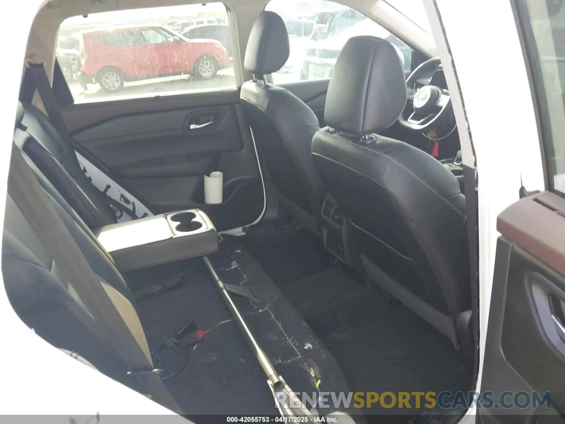 8 Photograph of a damaged car 5N1BT3CA9PC739006 NISSAN ROGUE 2023
