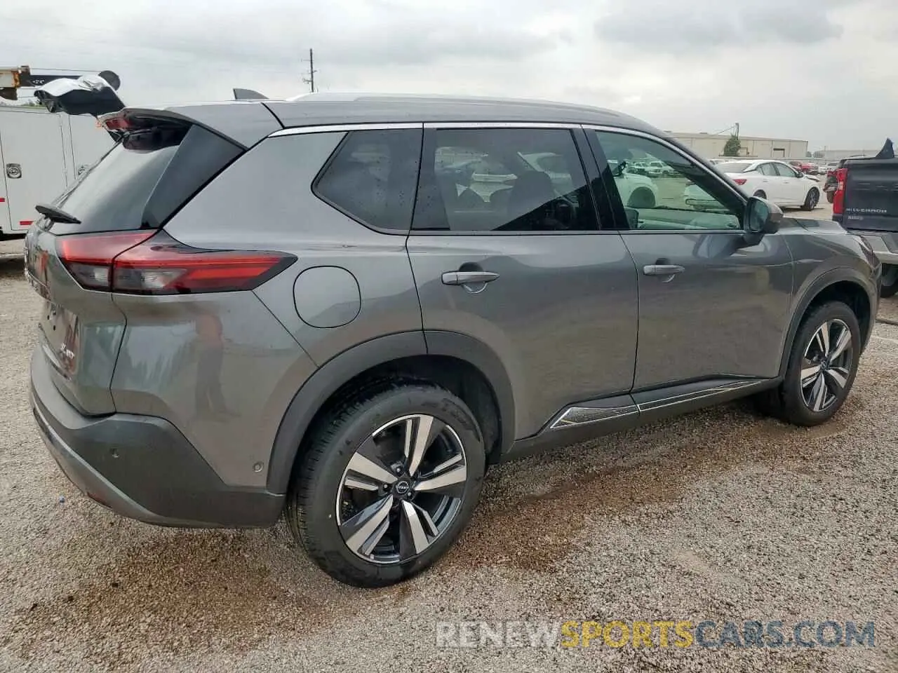 3 Photograph of a damaged car 5N1BT3CB0PC786580 NISSAN ROGUE 2023
