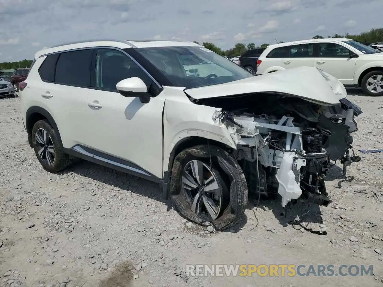 4 Photograph of a damaged car 5N1BT3CB0PC932945 NISSAN ROGUE 2023