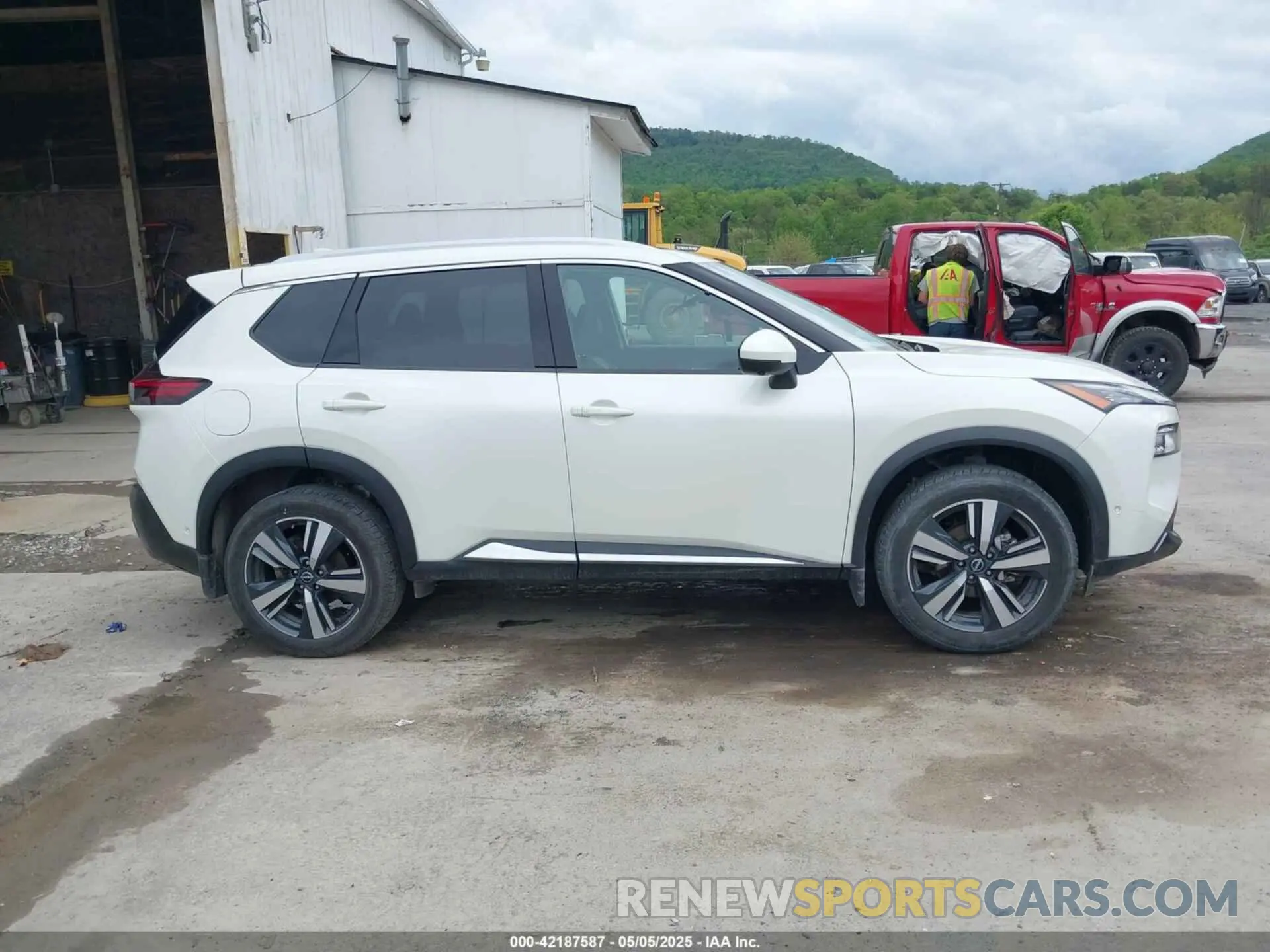 13 Фотография поврежденного автомобиля 5N1BT3CB2PC871291 NISSAN ROGUE 2023