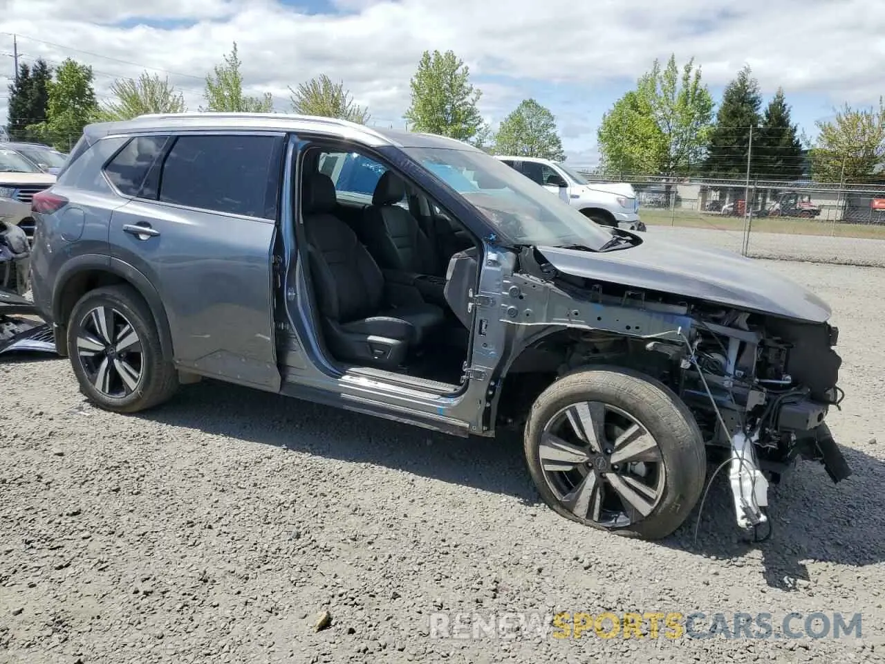 4 Photograph of a damaged car 5N1BT3CB6PC763501 NISSAN ROGUE 2023