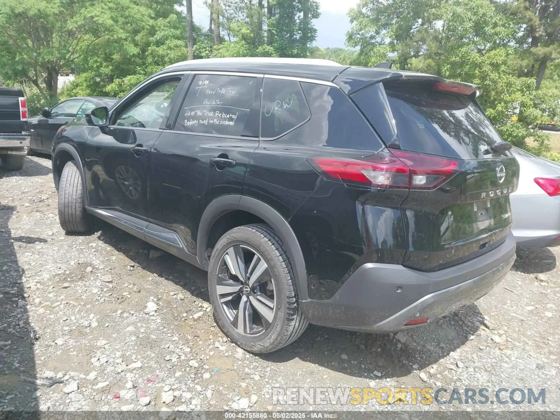3 Photograph of a damaged car 5N1BT3CB7PC782025 NISSAN ROGUE 2023