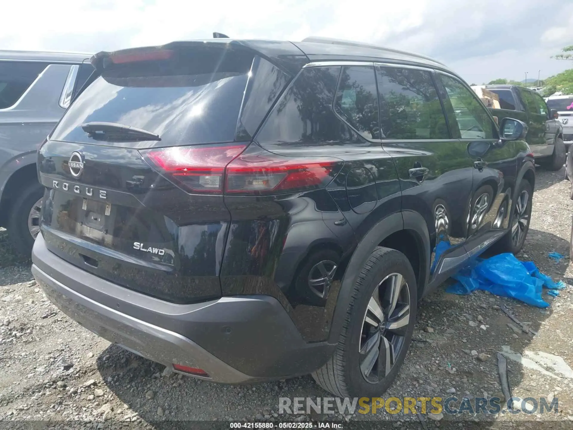 4 Photograph of a damaged car 5N1BT3CB7PC782025 NISSAN ROGUE 2023