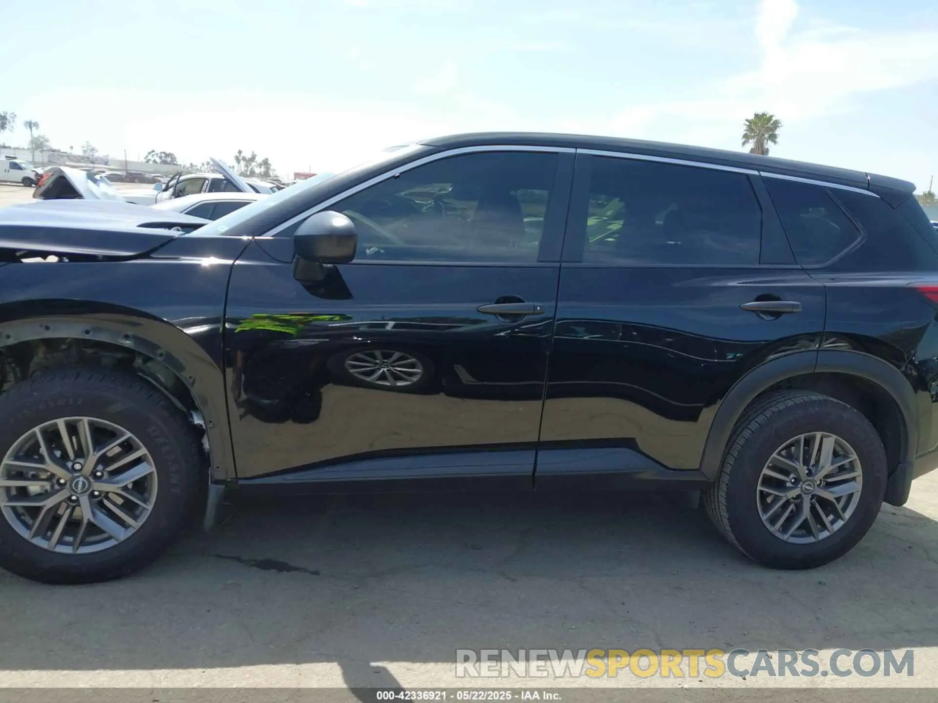 14 Photograph of a damaged car JN8BT3AA7PW409763 NISSAN ROGUE 2023