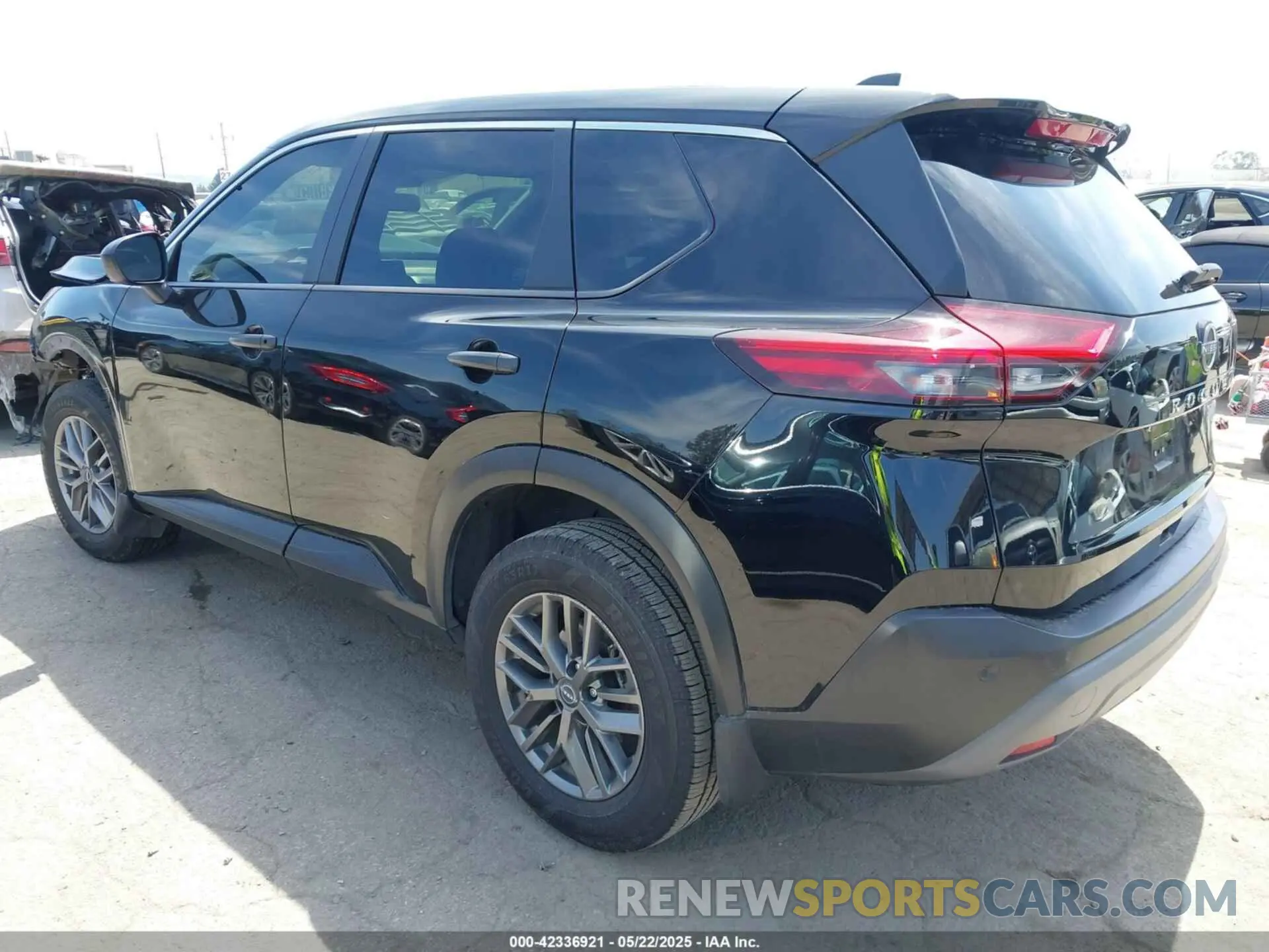 3 Photograph of a damaged car JN8BT3AA7PW409763 NISSAN ROGUE 2023