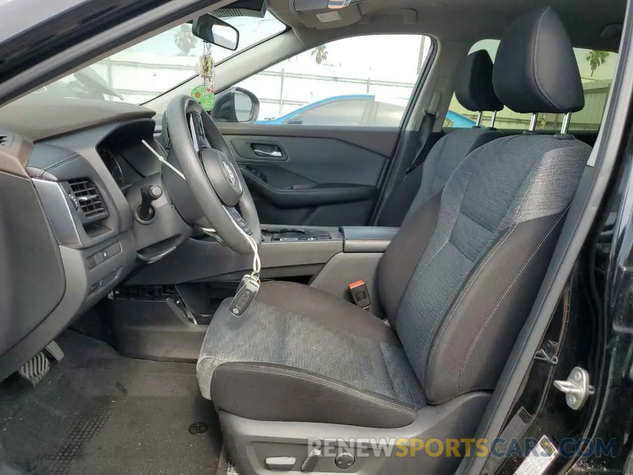 7 Фотография поврежденного автомобиля JN8BT3BA0PW411658 NISSAN ROGUE 2023