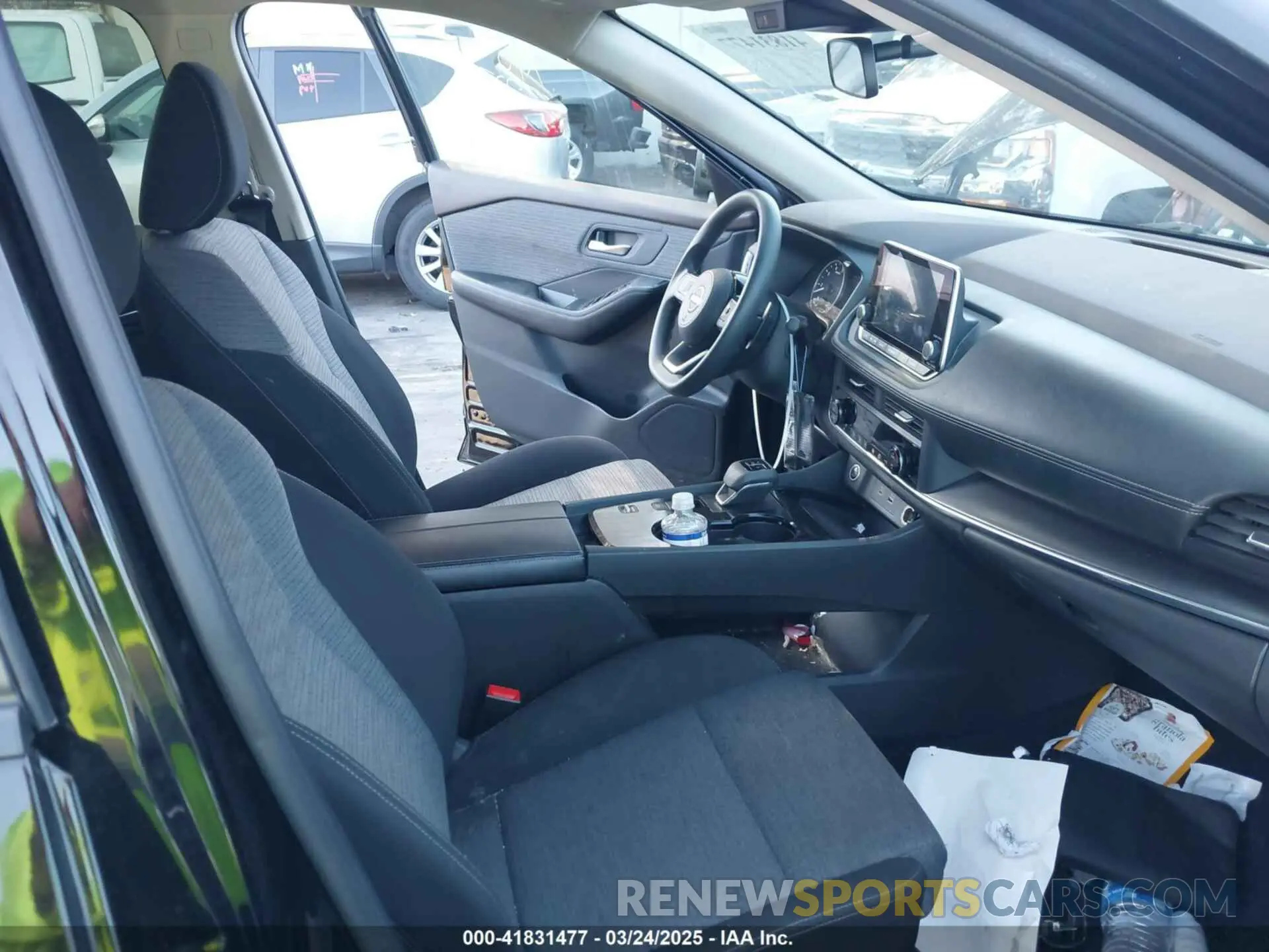 5 Photograph of a damaged car JN8BT3BA3PW433895 NISSAN ROGUE 2023